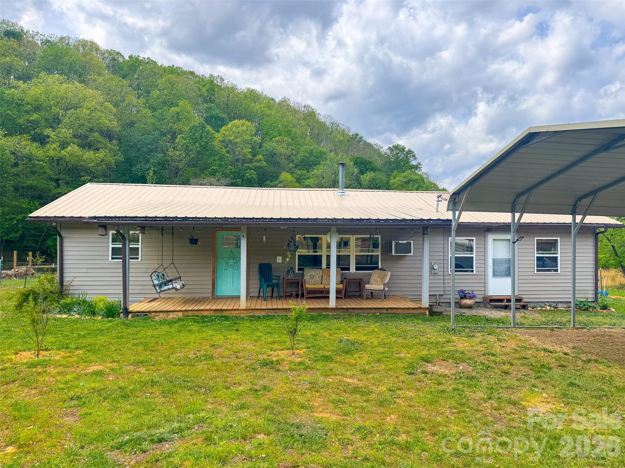 main property photo 6