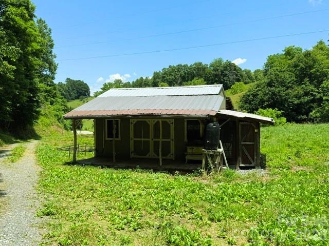 main property photo 17