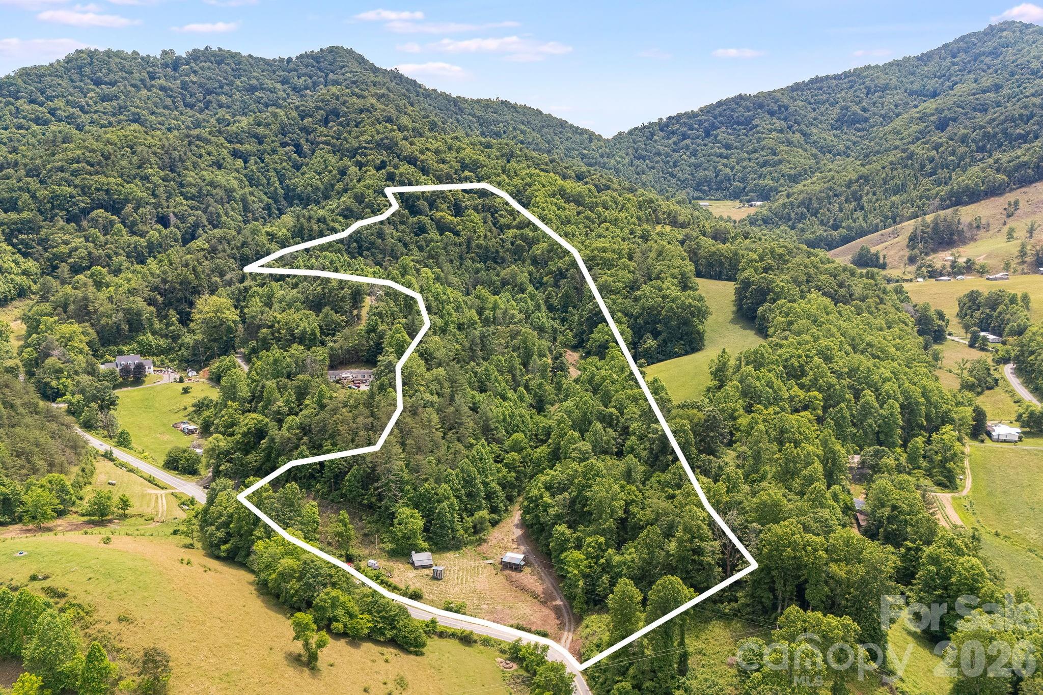 main property photo 4