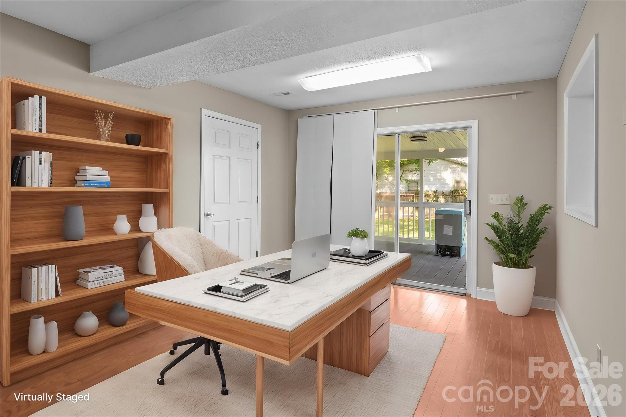 main property photo 15