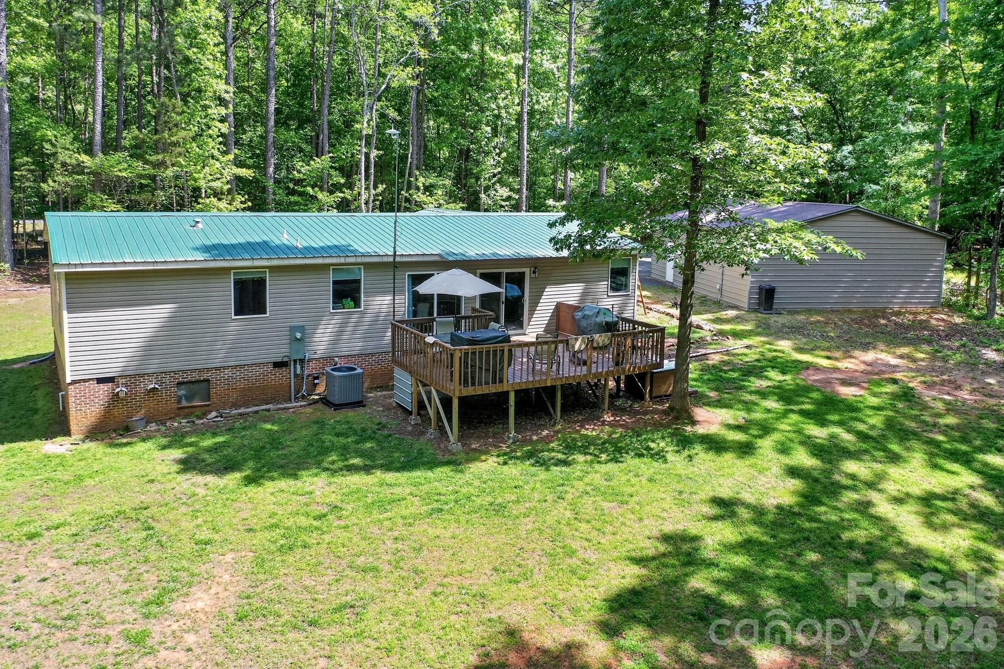 main property photo 35
