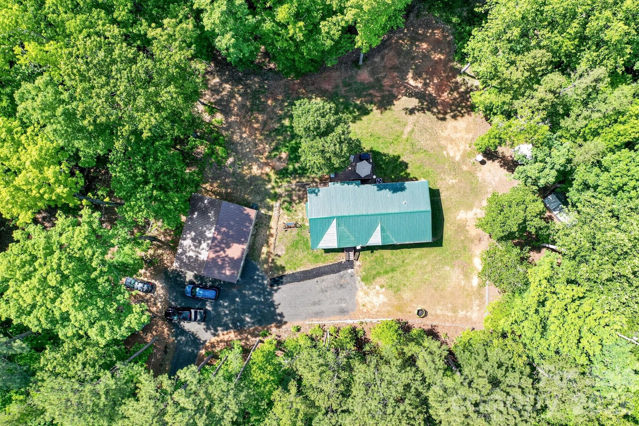main property photo 36