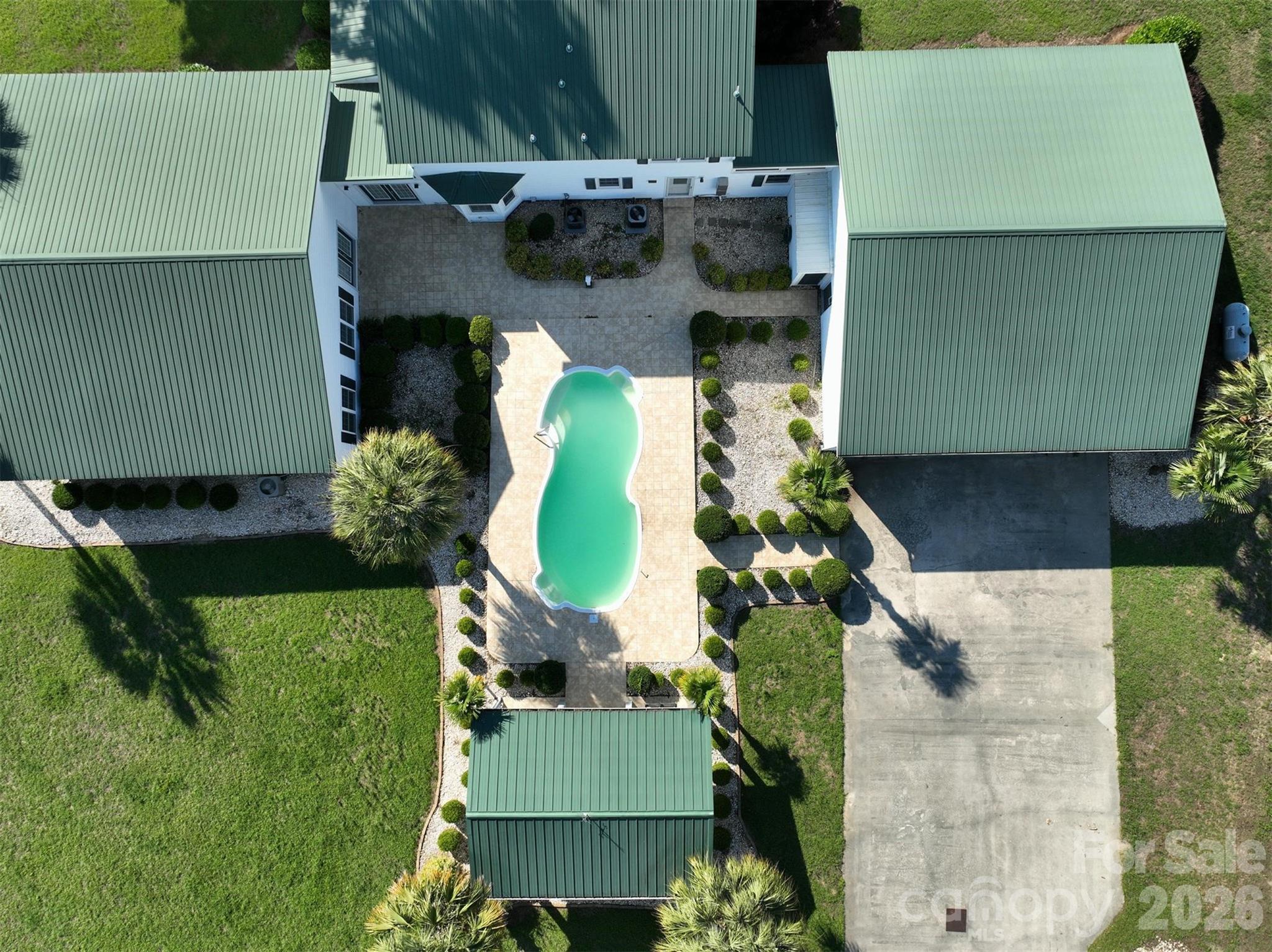 main property photo 44