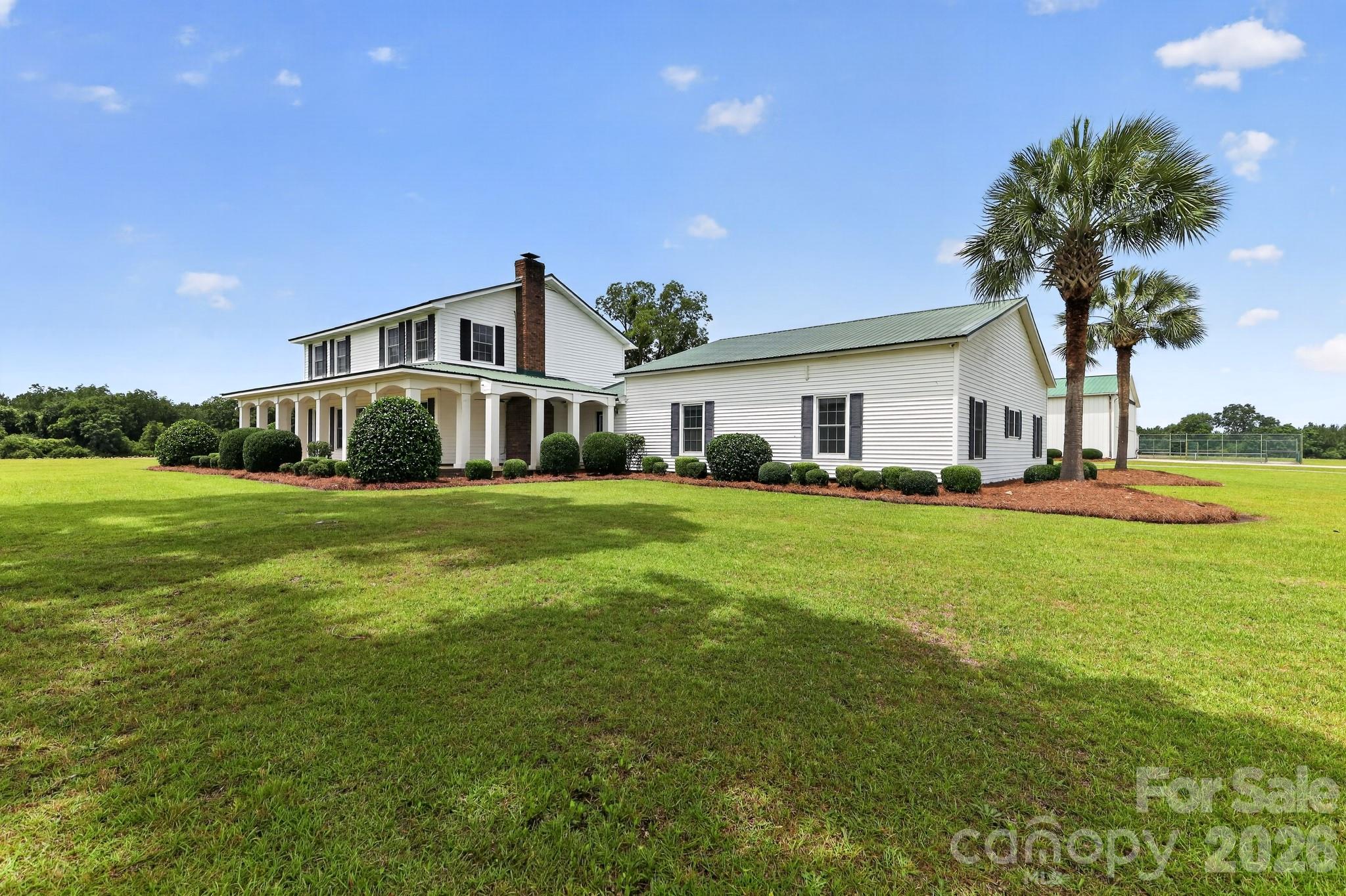main property photo 9