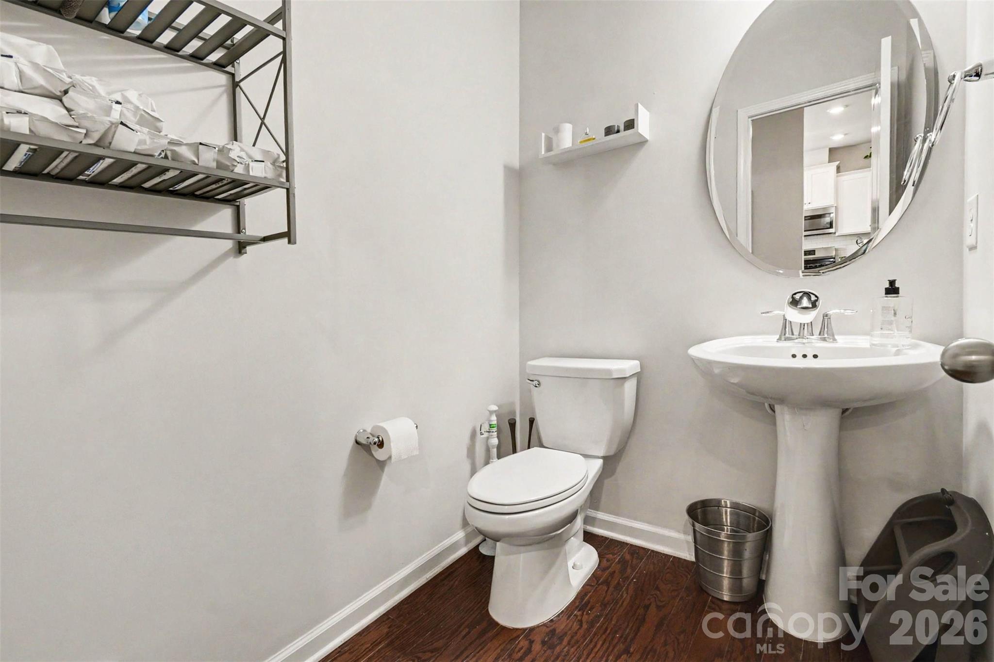 main property photo 12