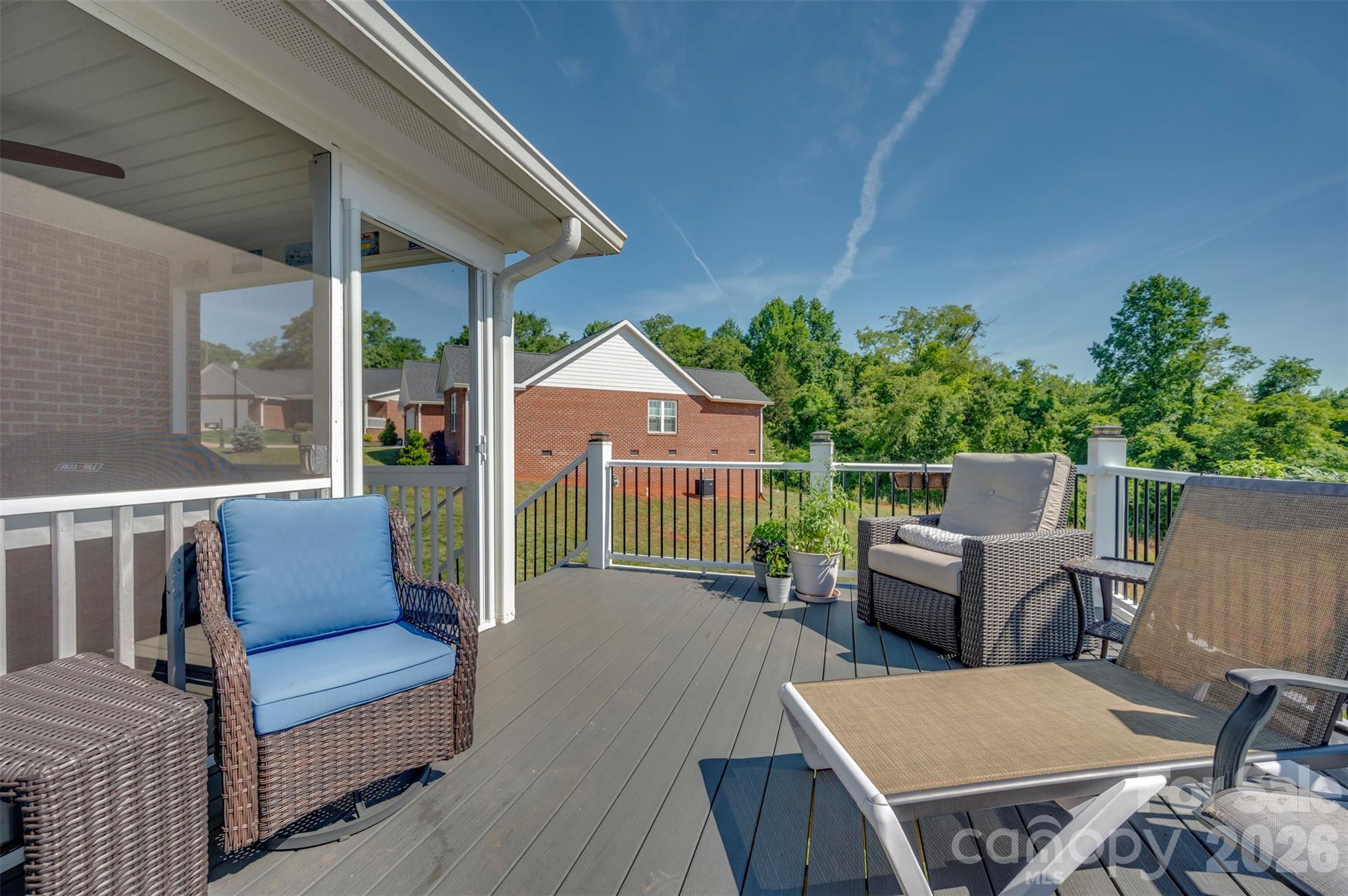 main property photo 20