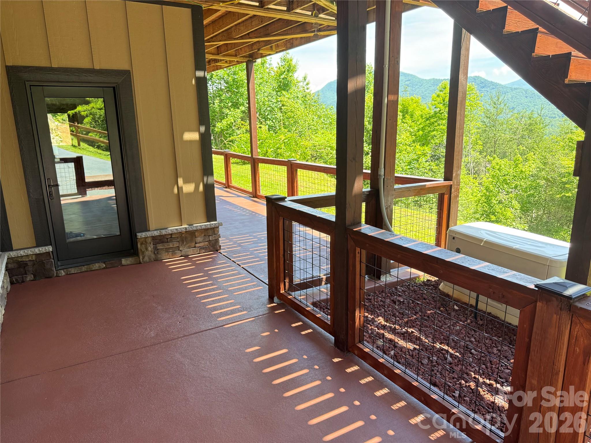main property photo 34