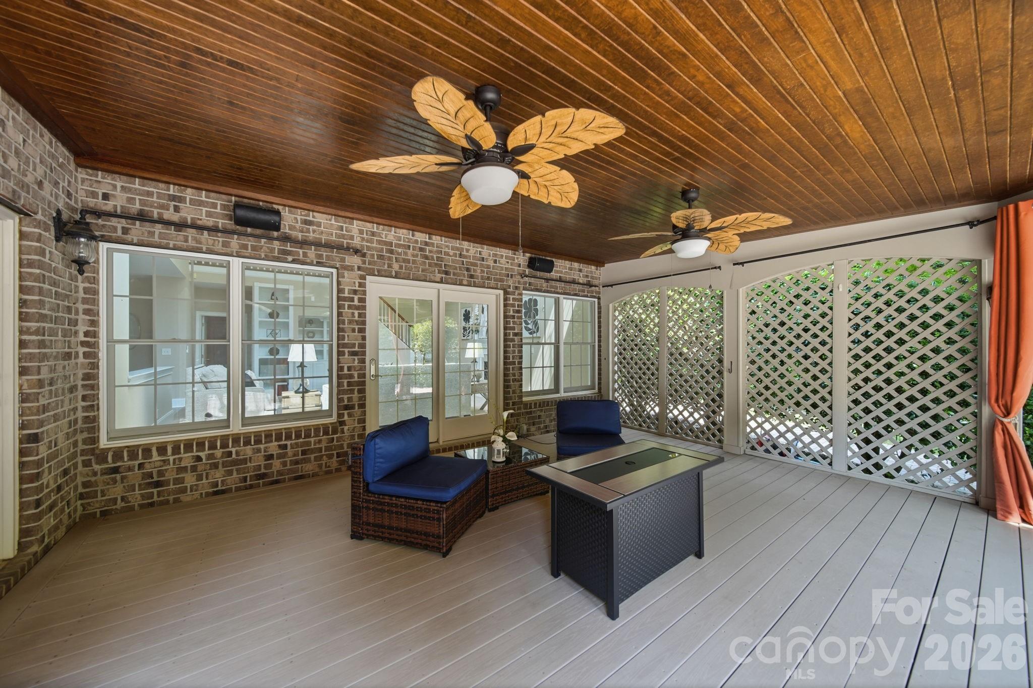main property photo 32