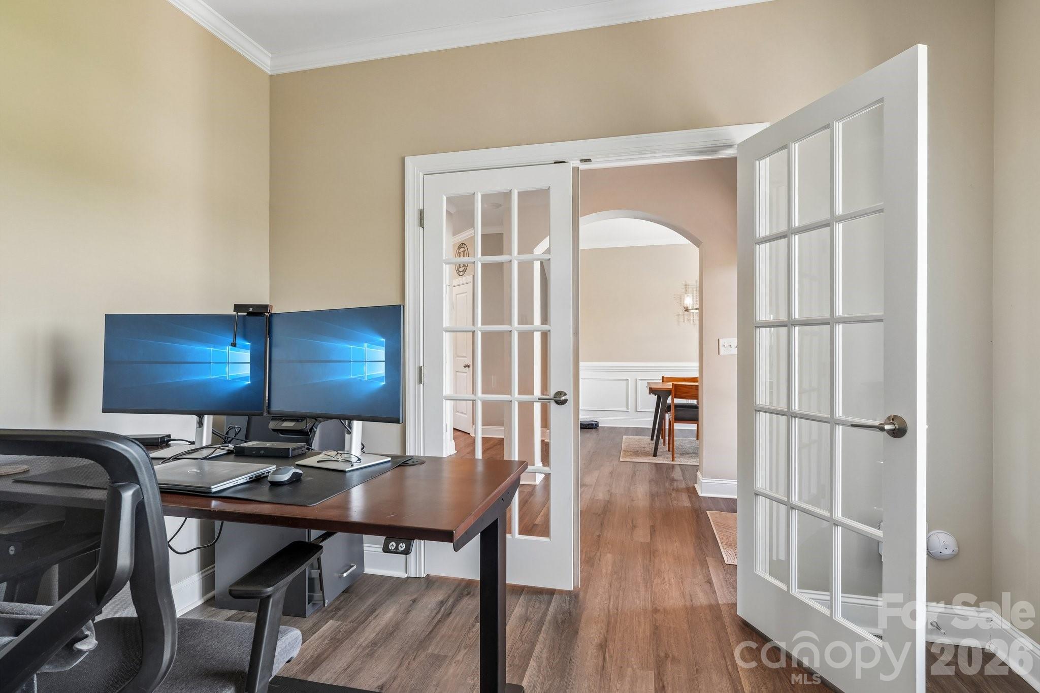 main property photo 23