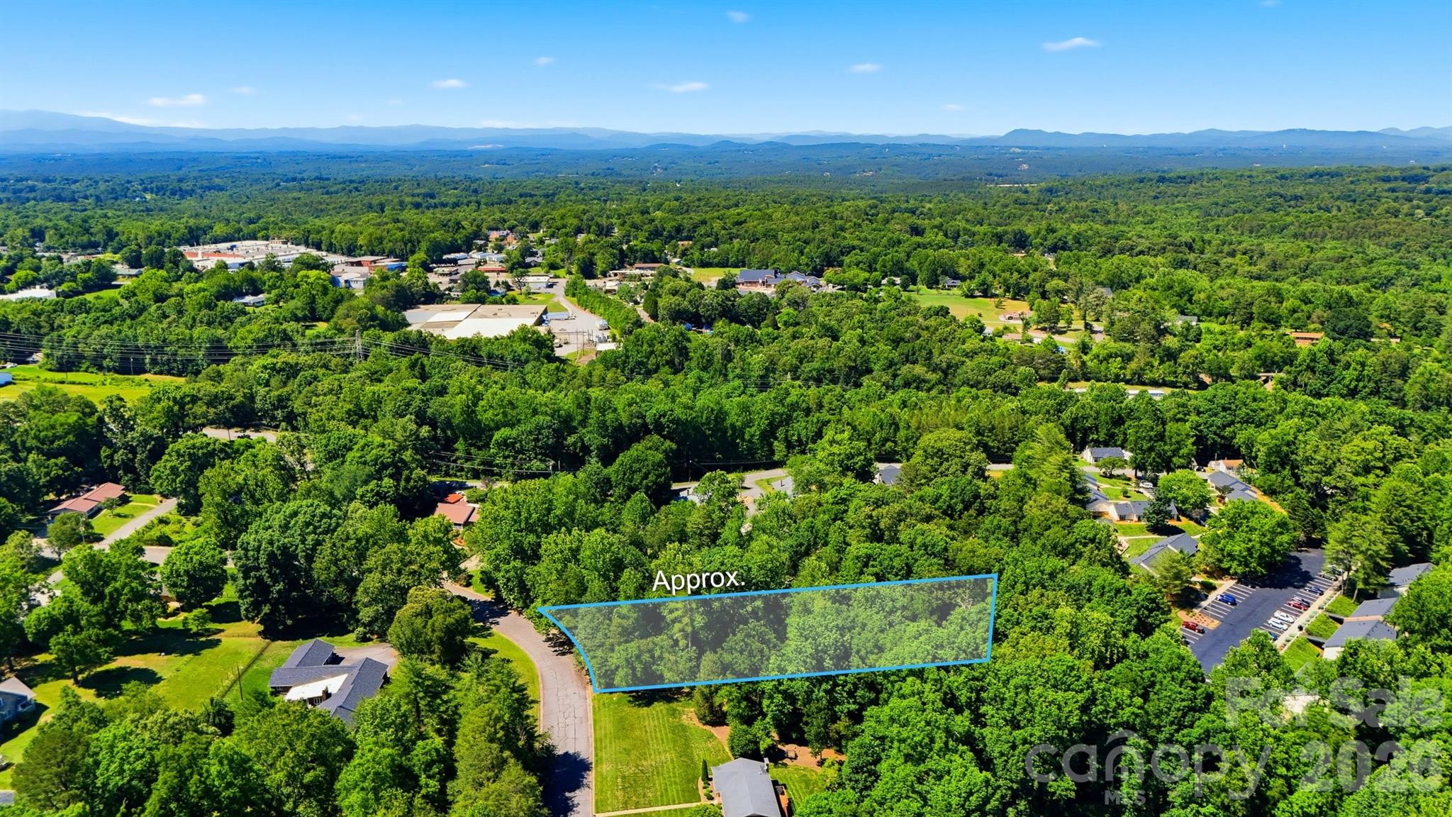 main property photo 6