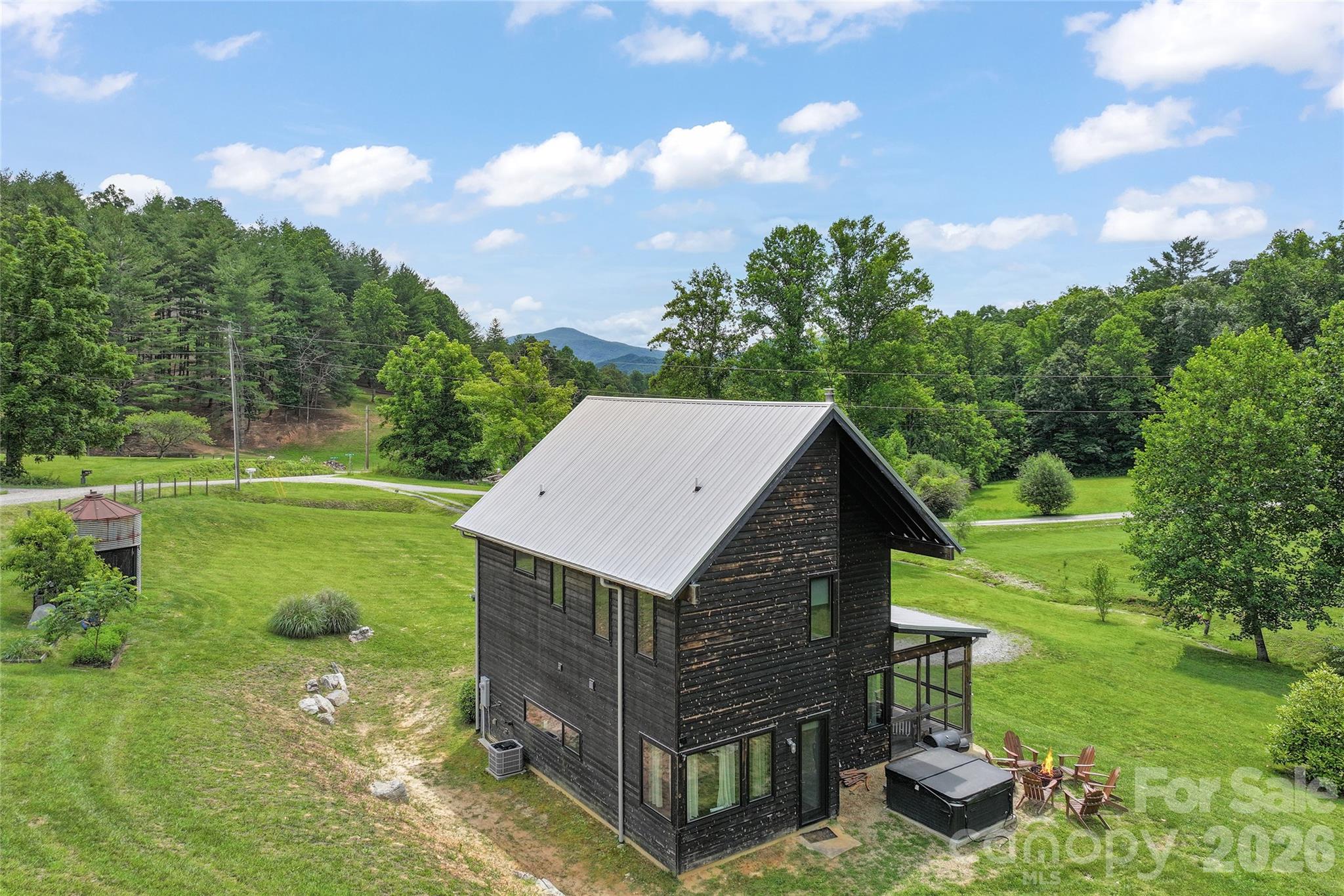 main property photo 38