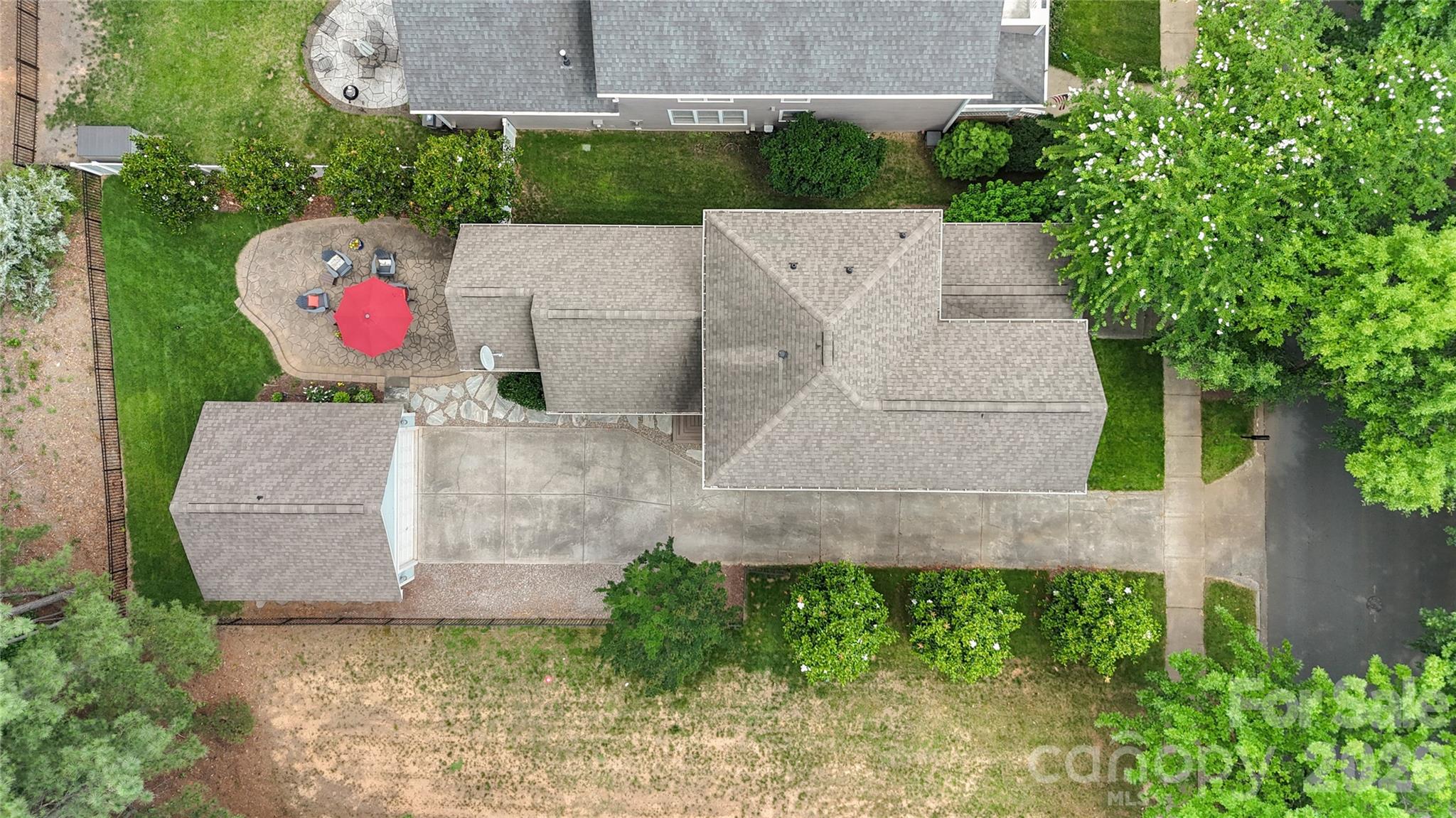main property photo 46