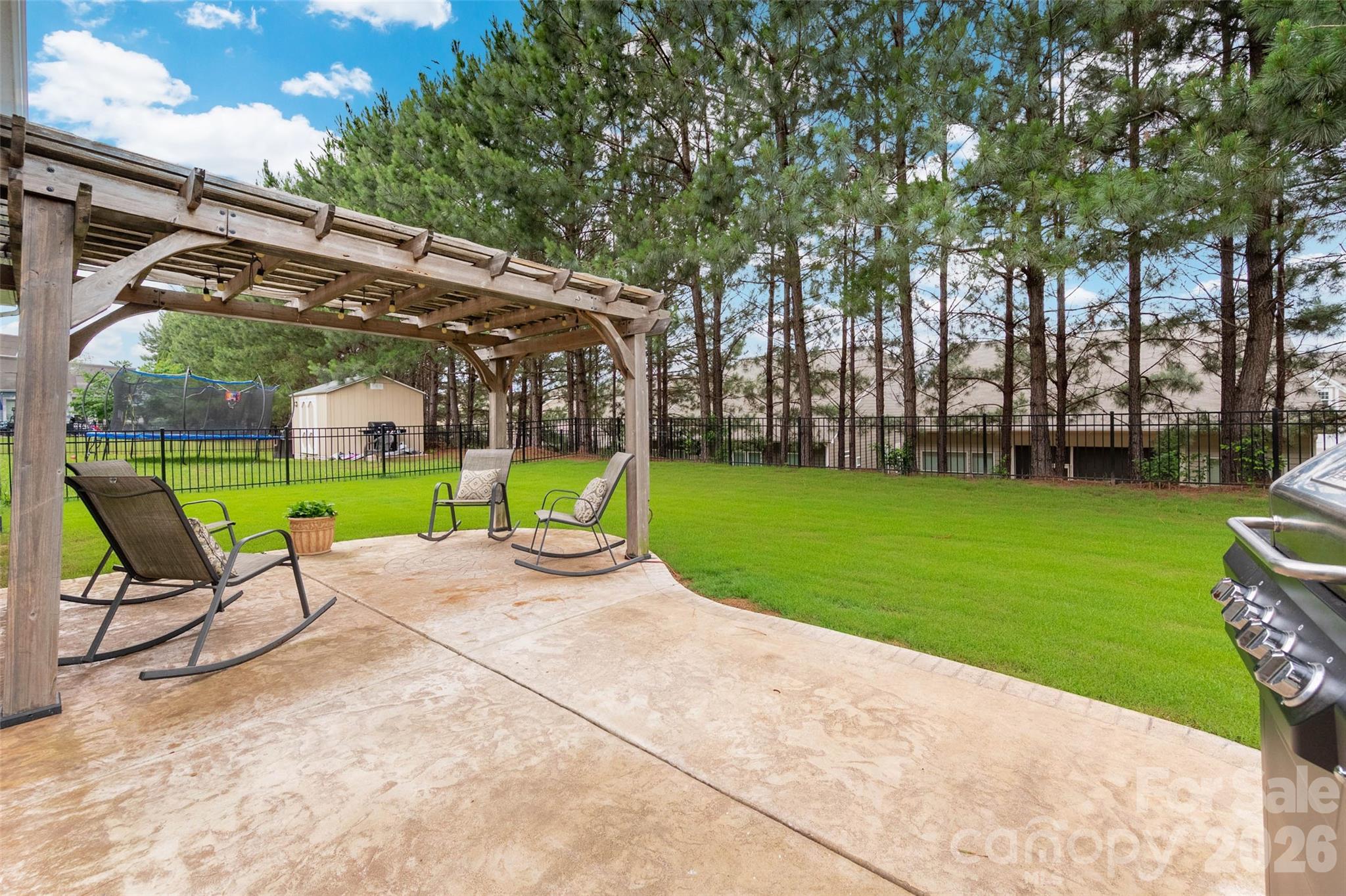 main property photo 35