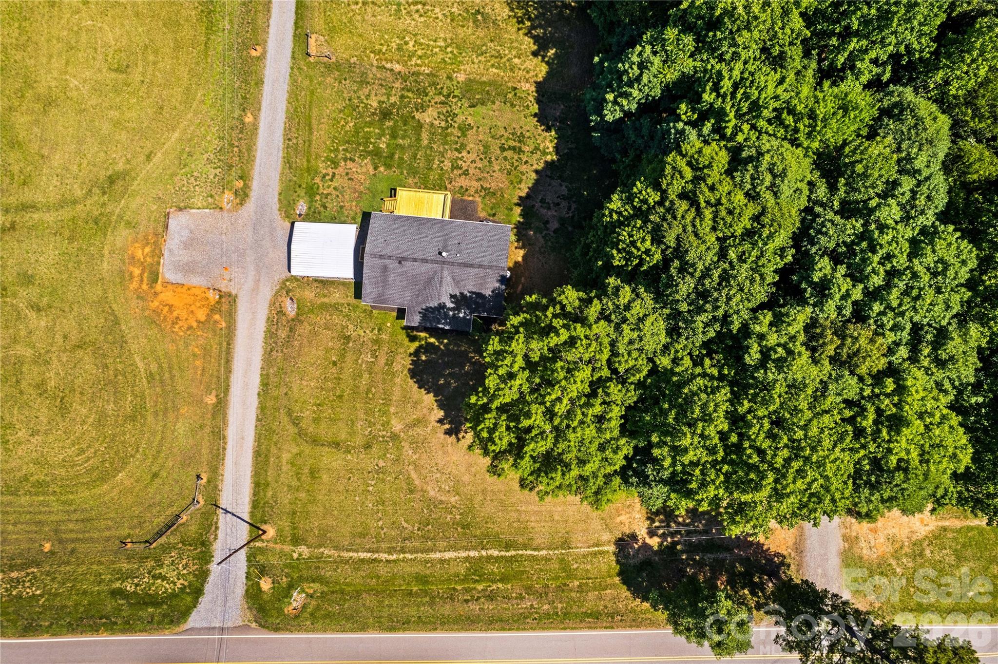 main property photo 7