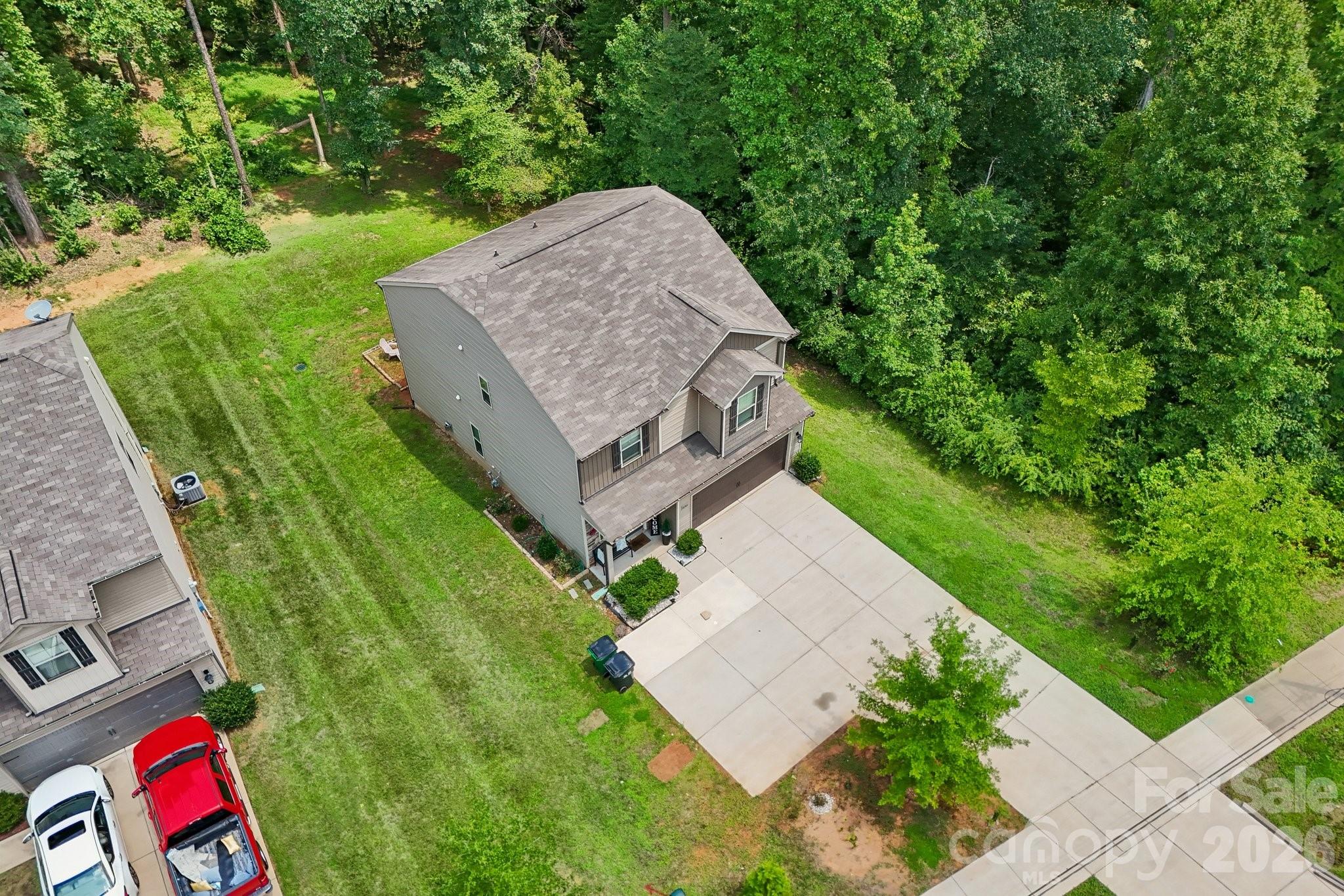 main property photo 31