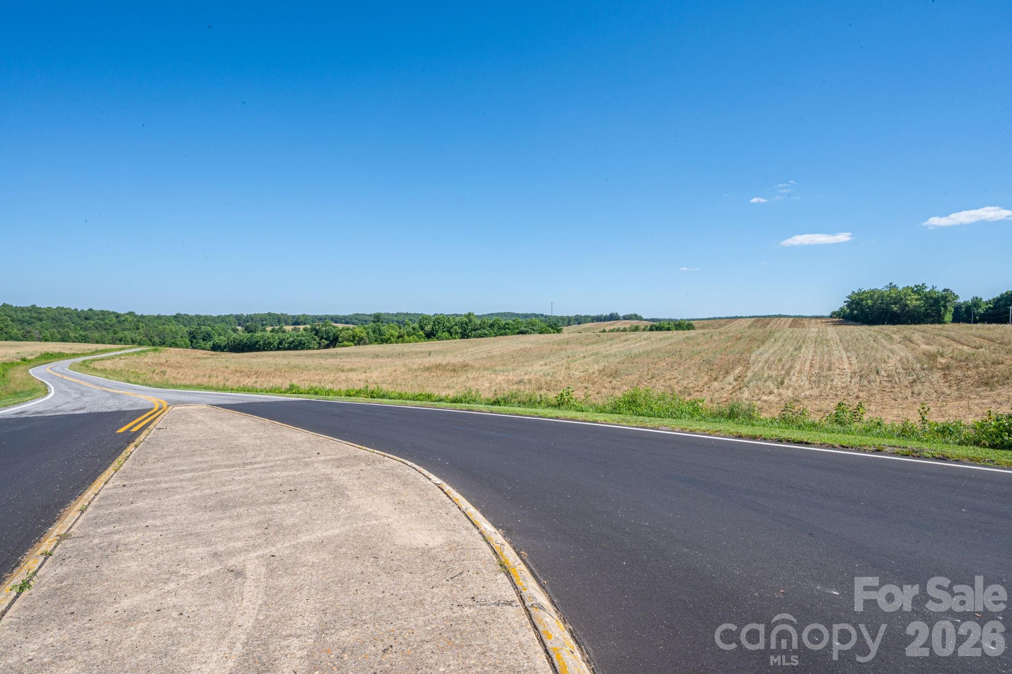main property photo 20