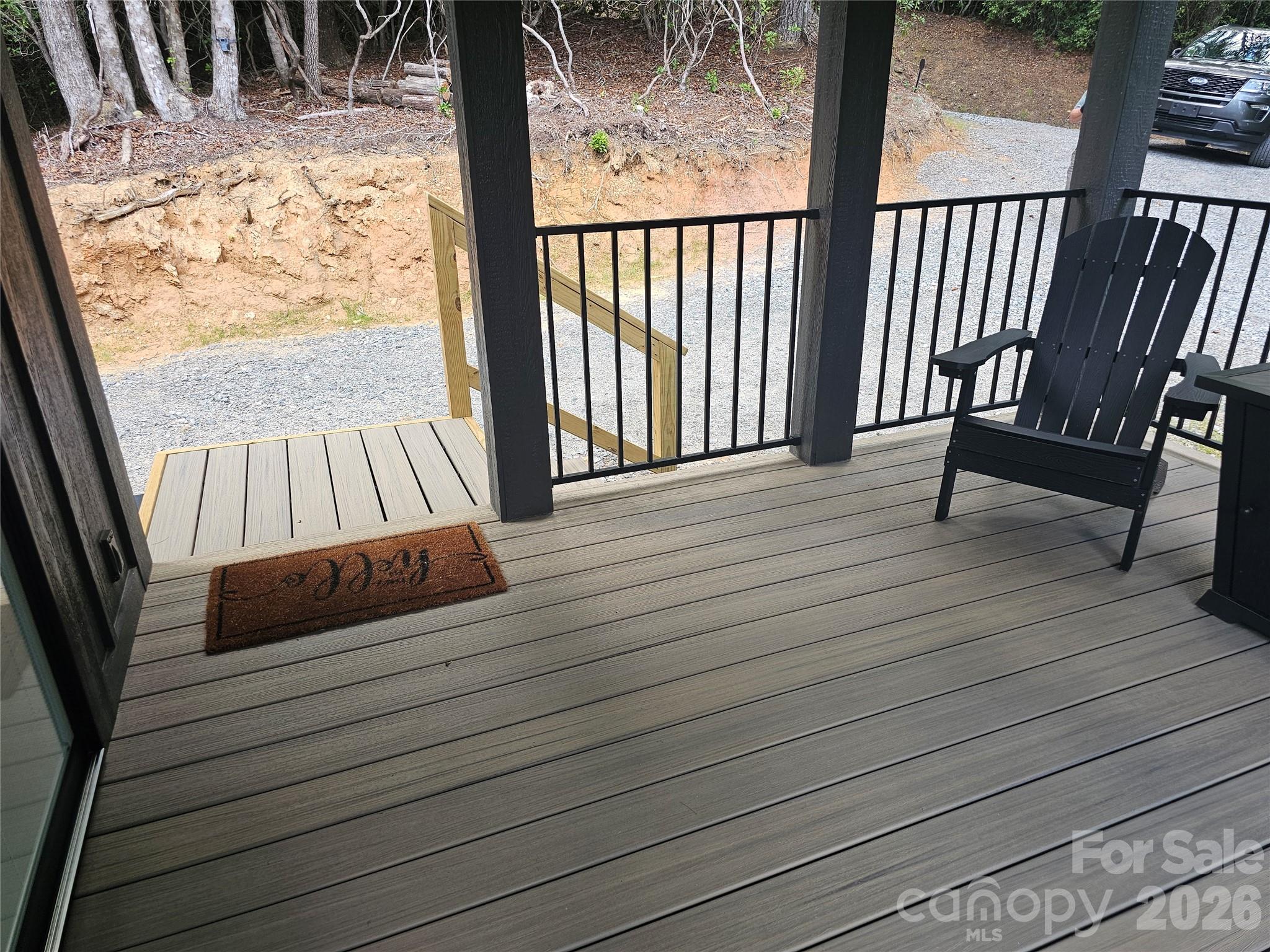main property photo 30