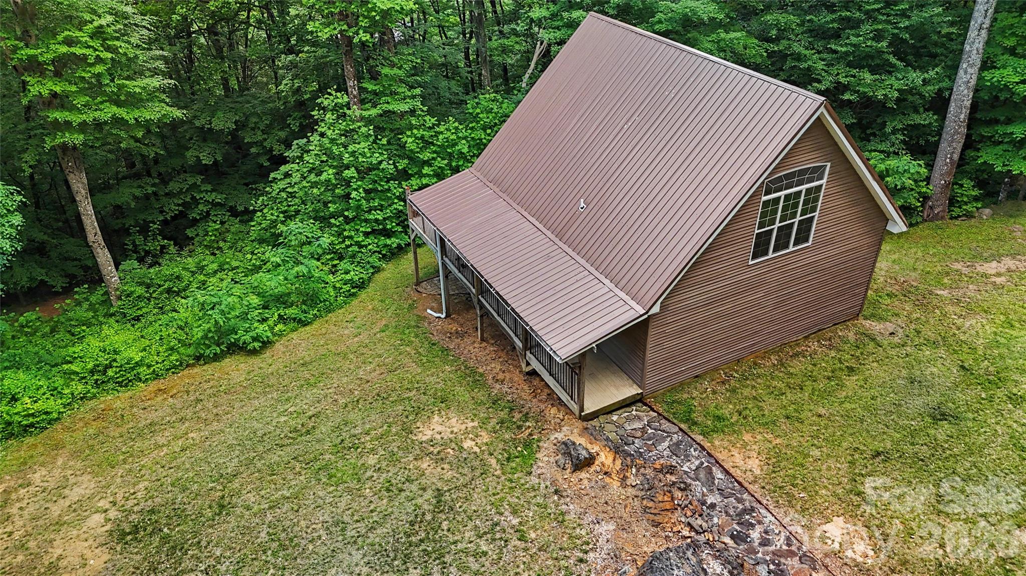 main property photo 36