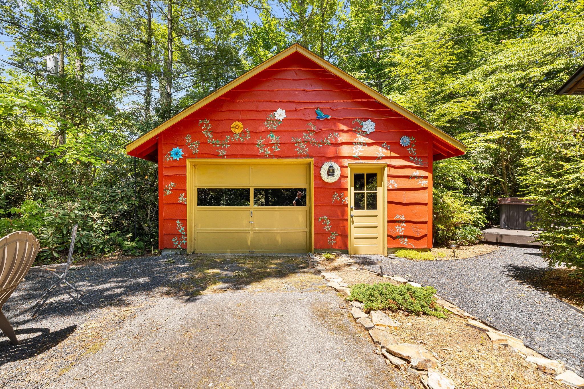 main property photo 38