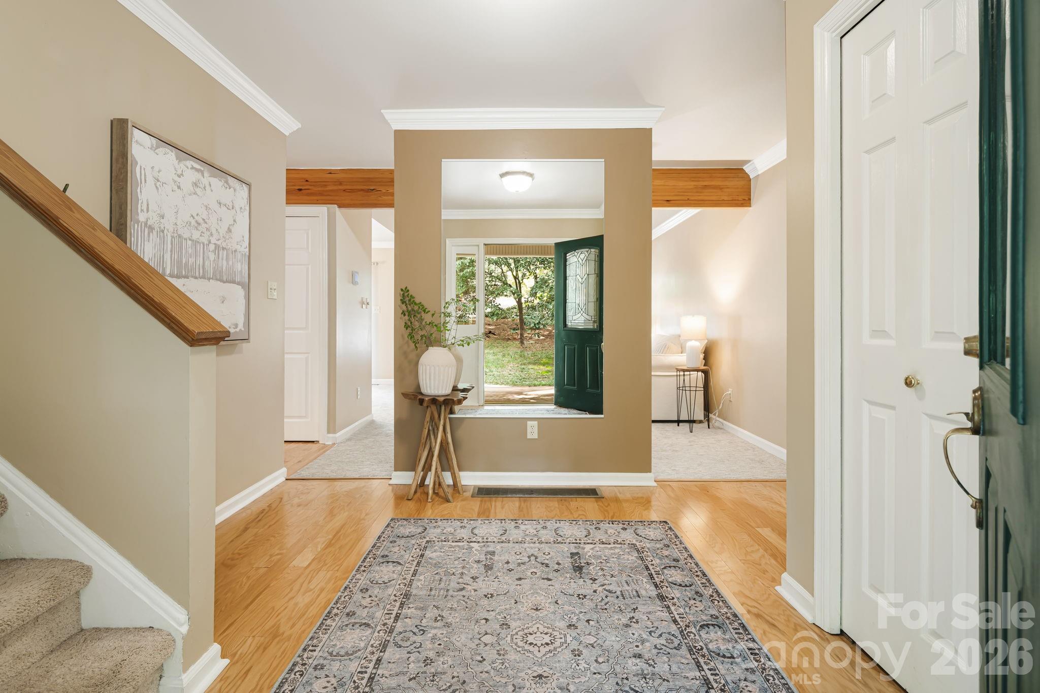 main property photo 4