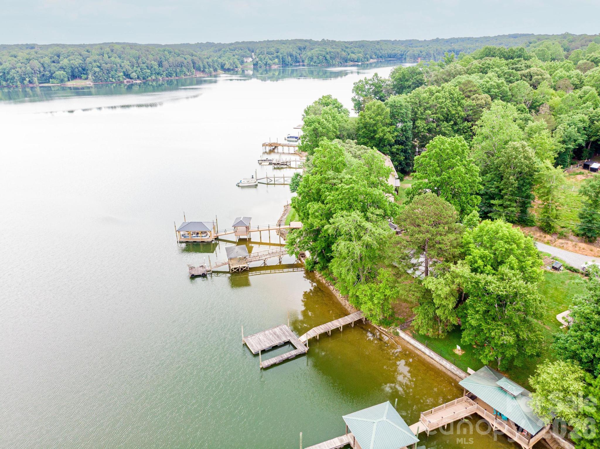 main property photo 42