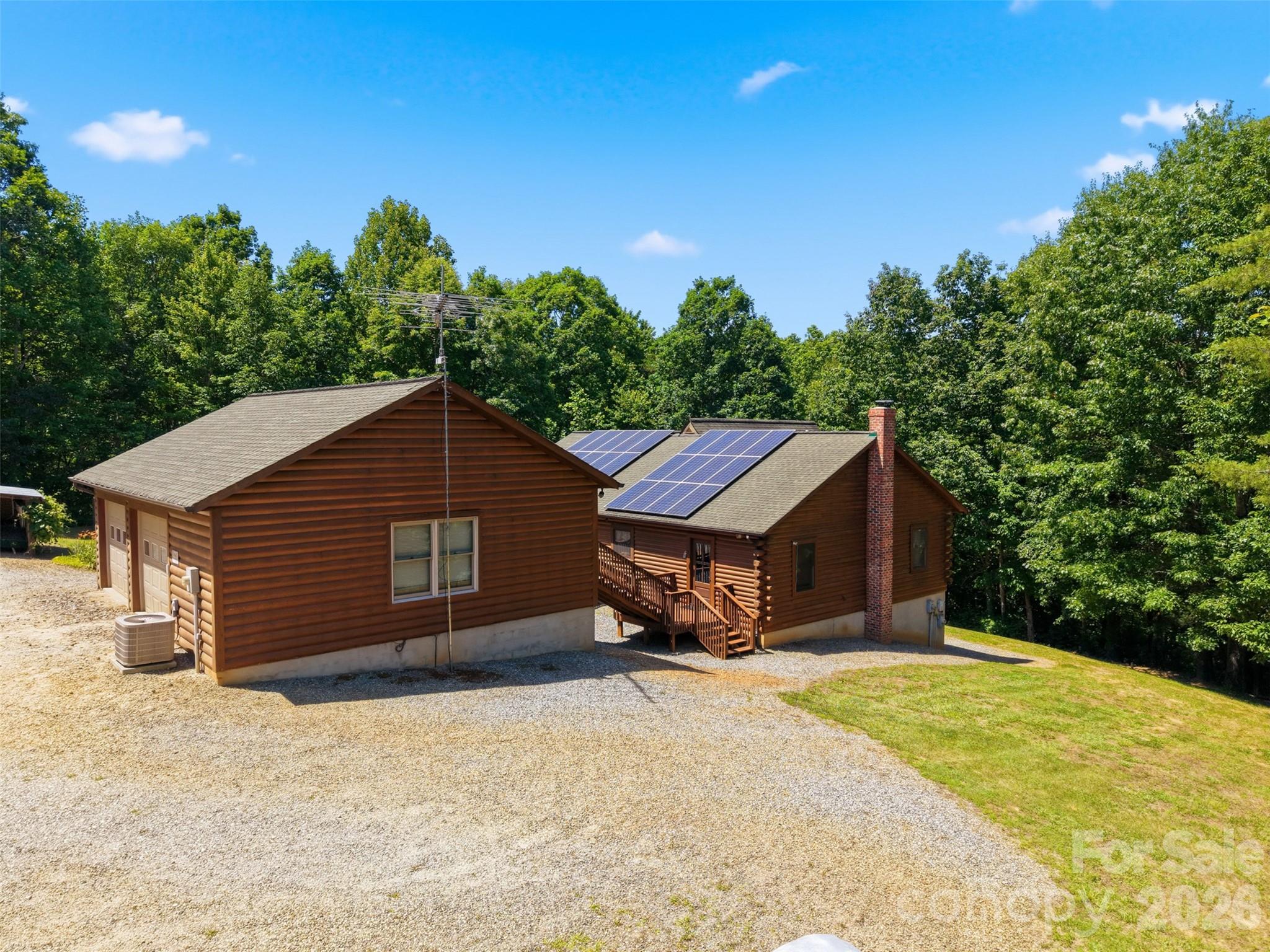 main property photo 12