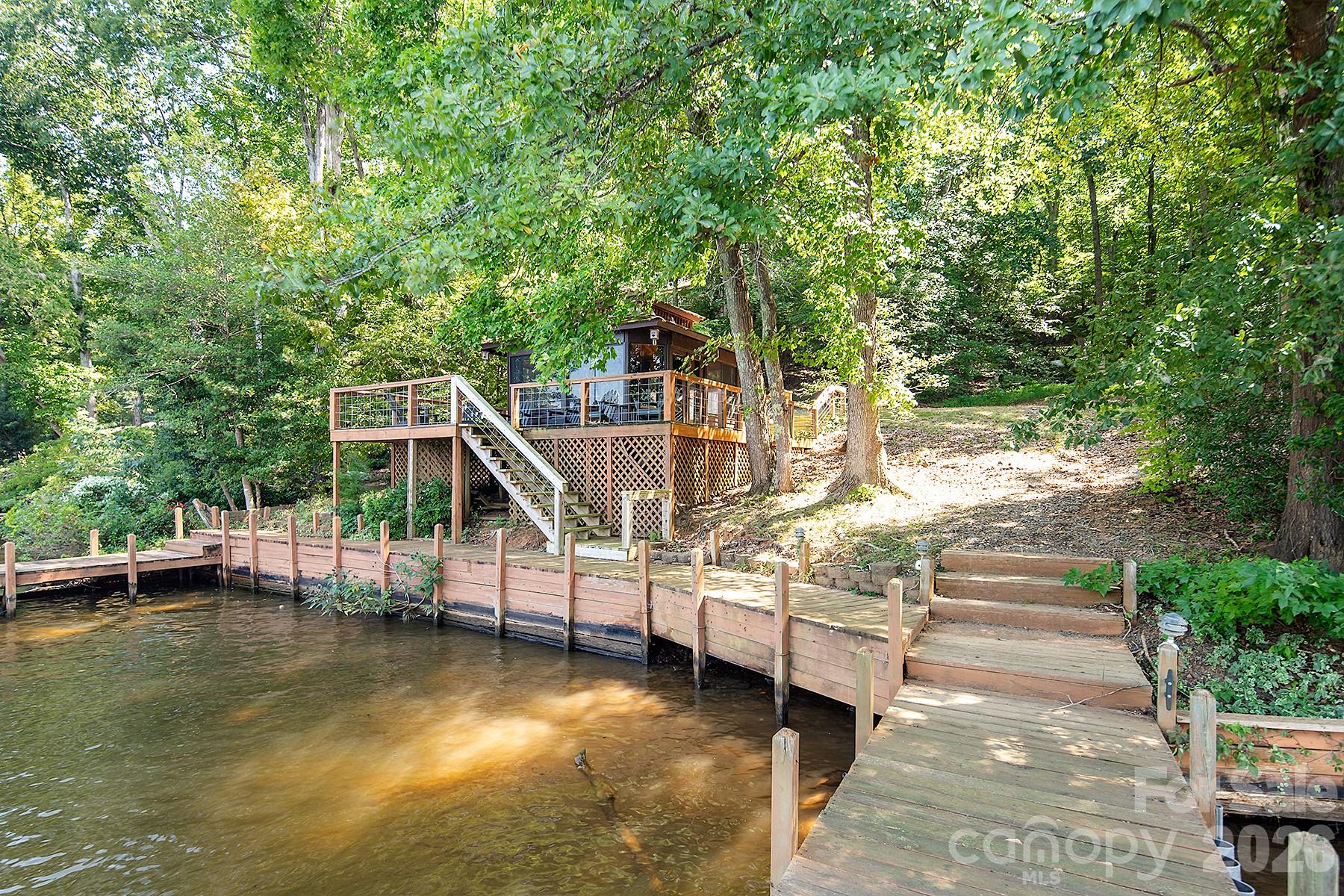 main property photo 37