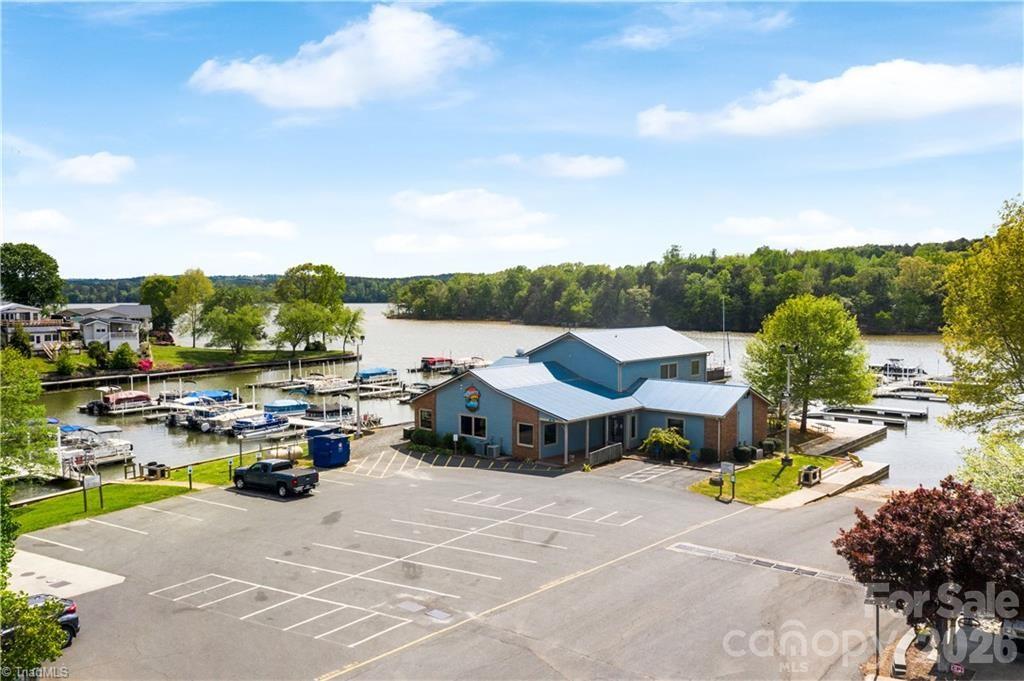 main property photo 32