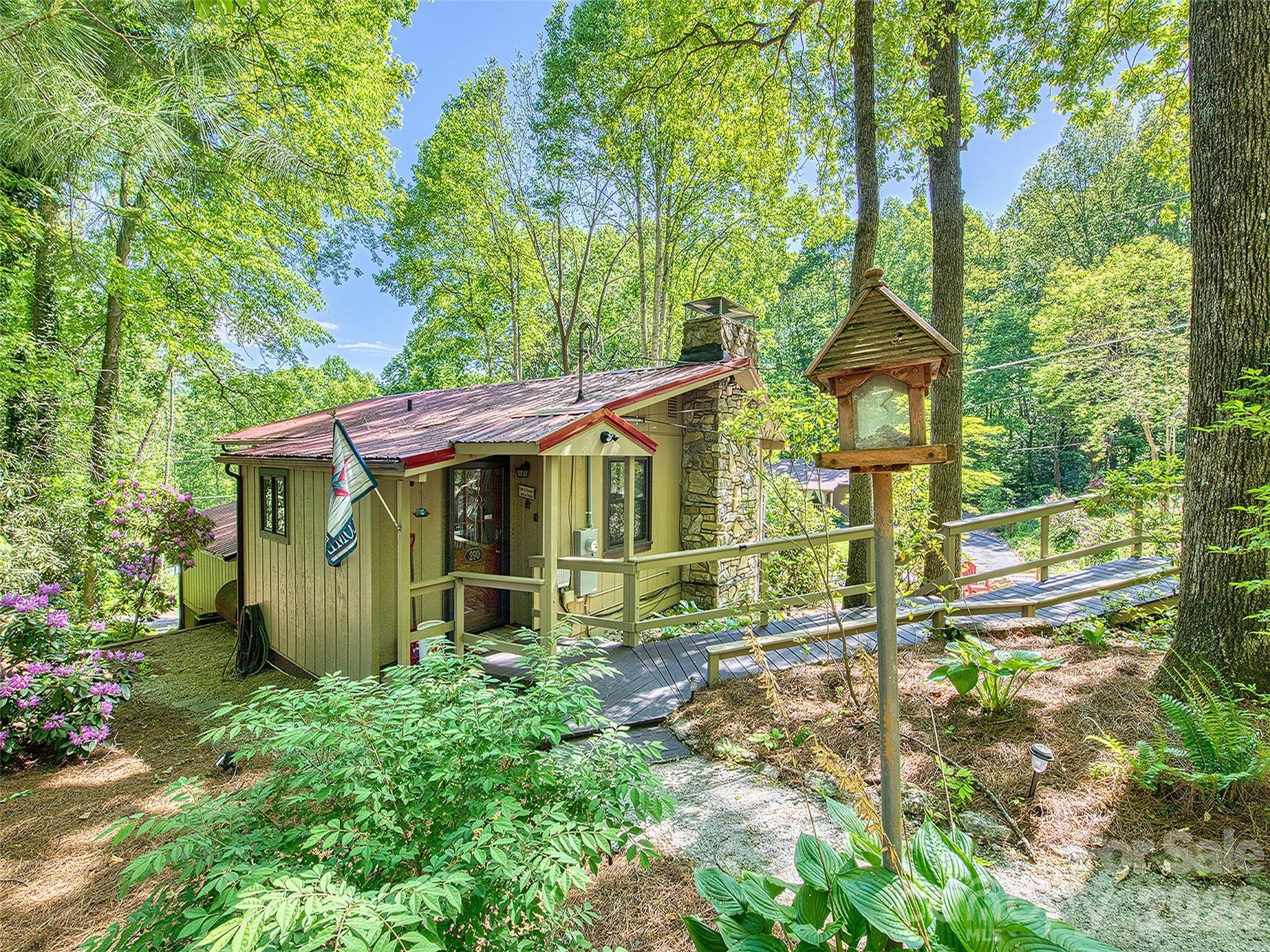 main property photo 40