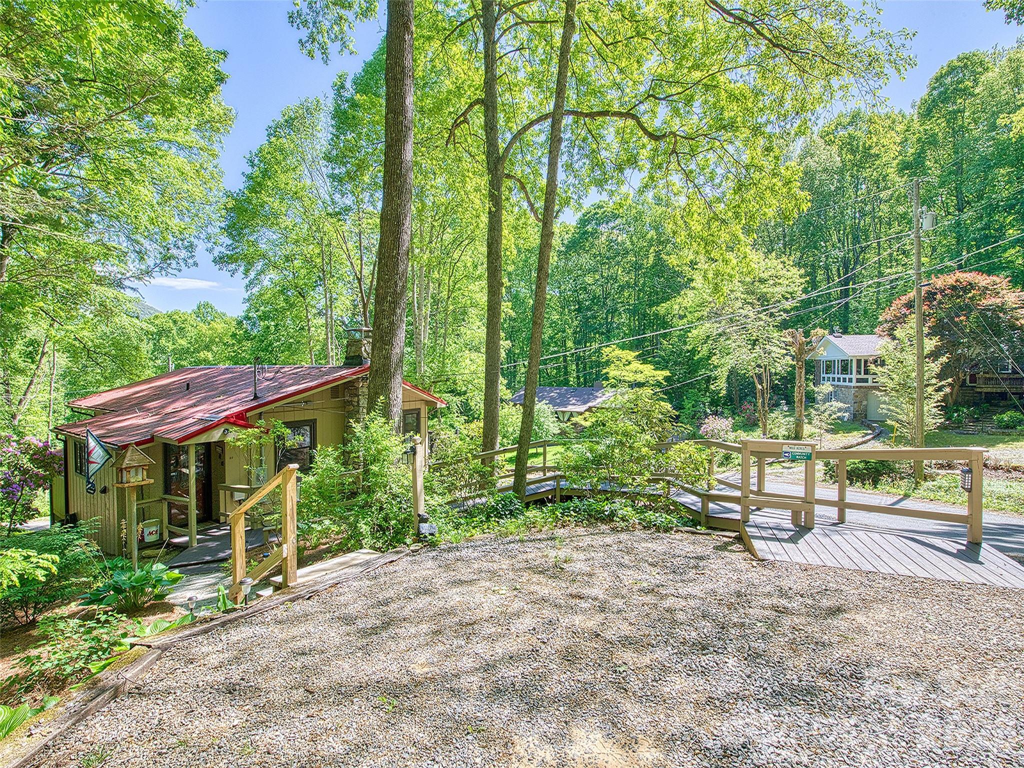 main property photo 41