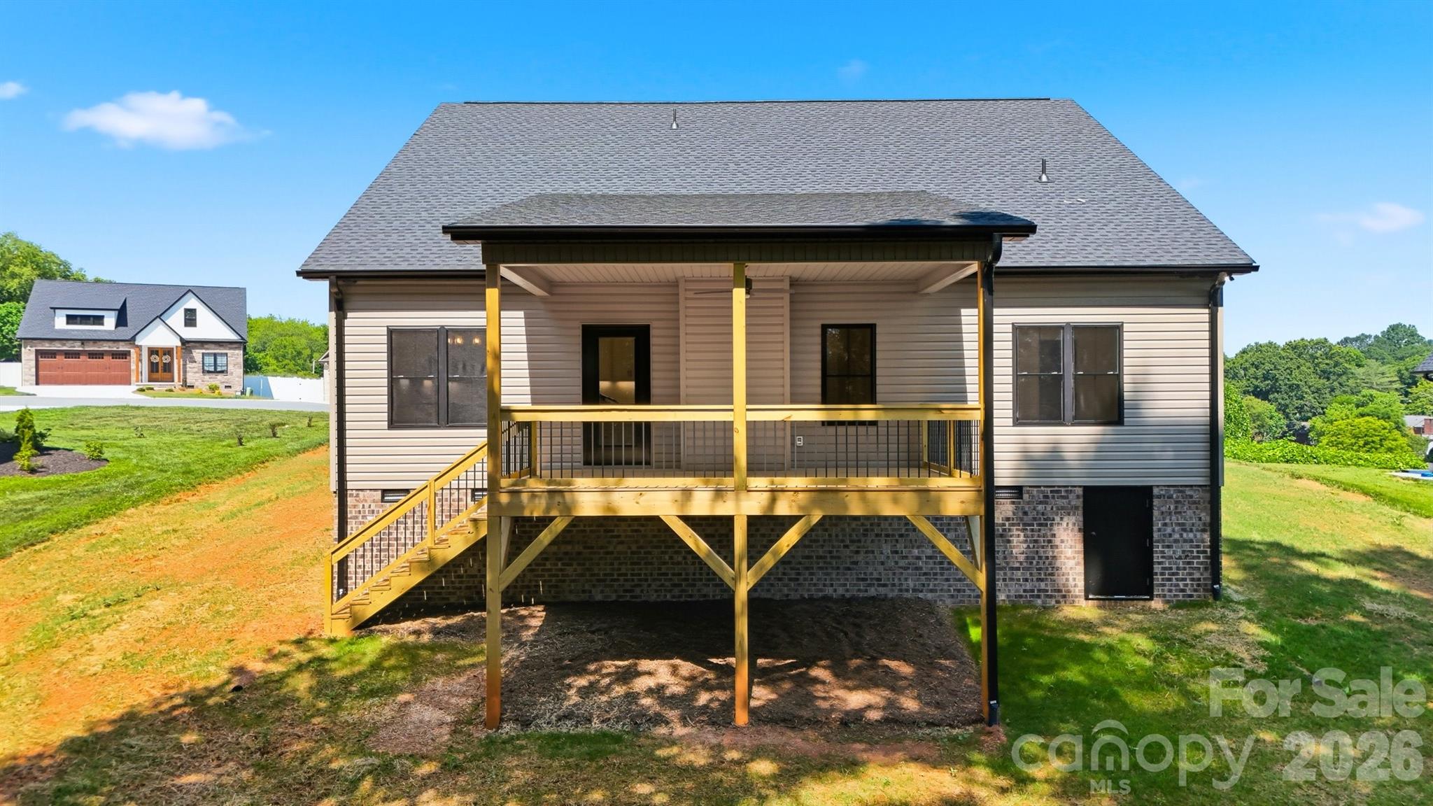 main property photo 38
