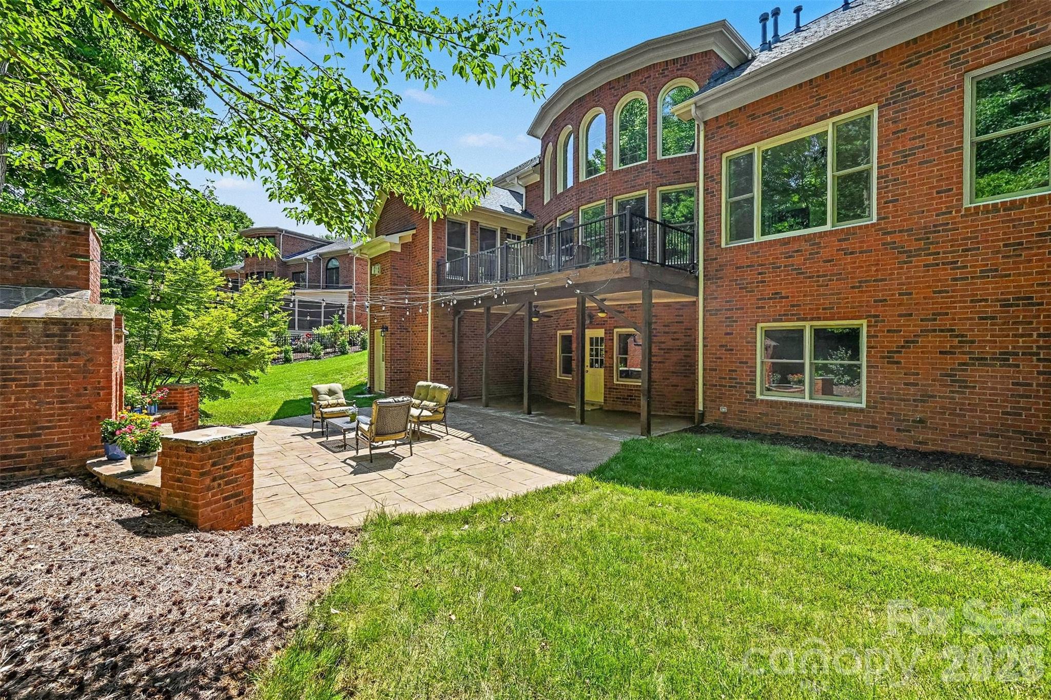 main property photo 41
