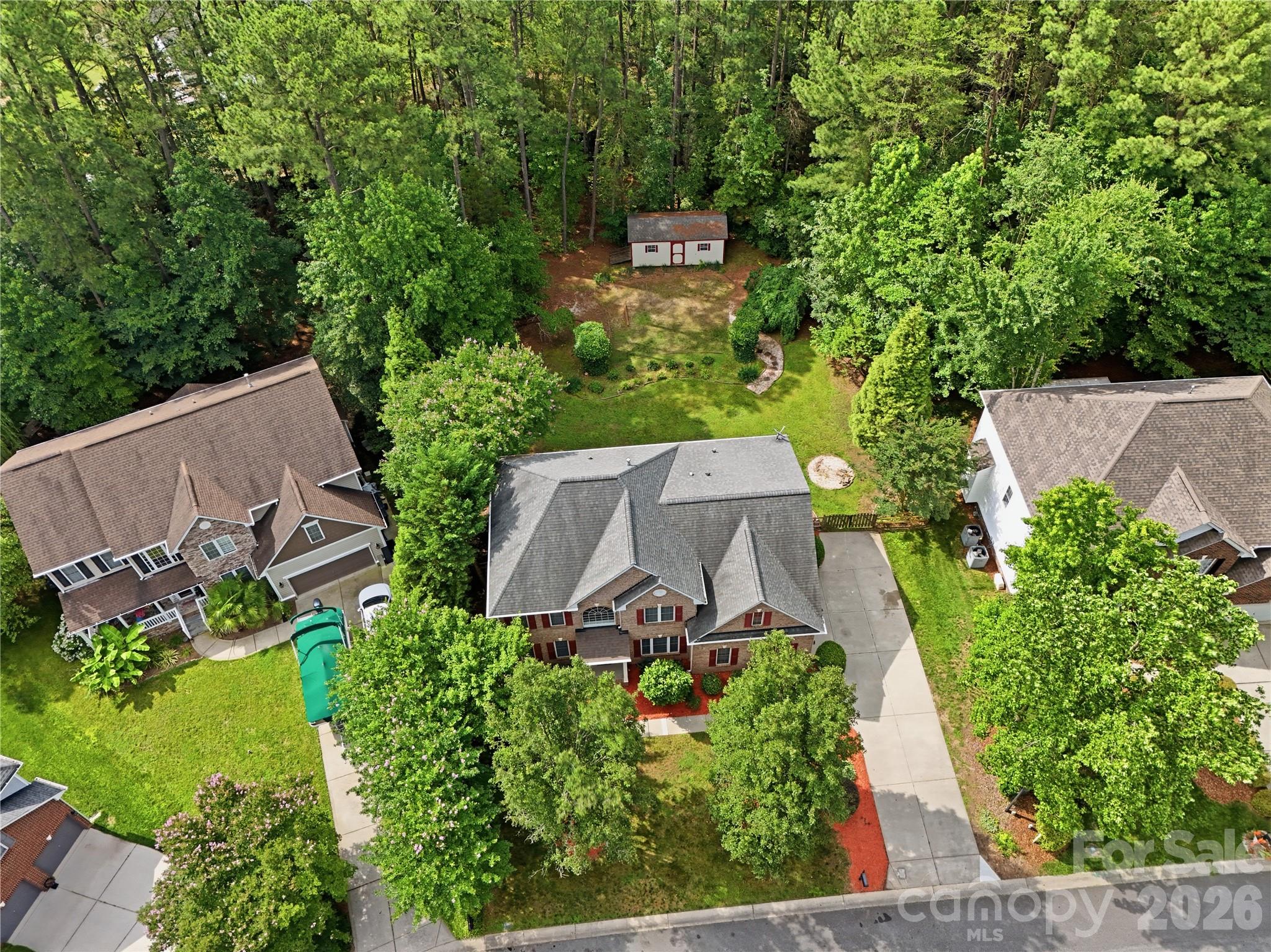 main property photo 40