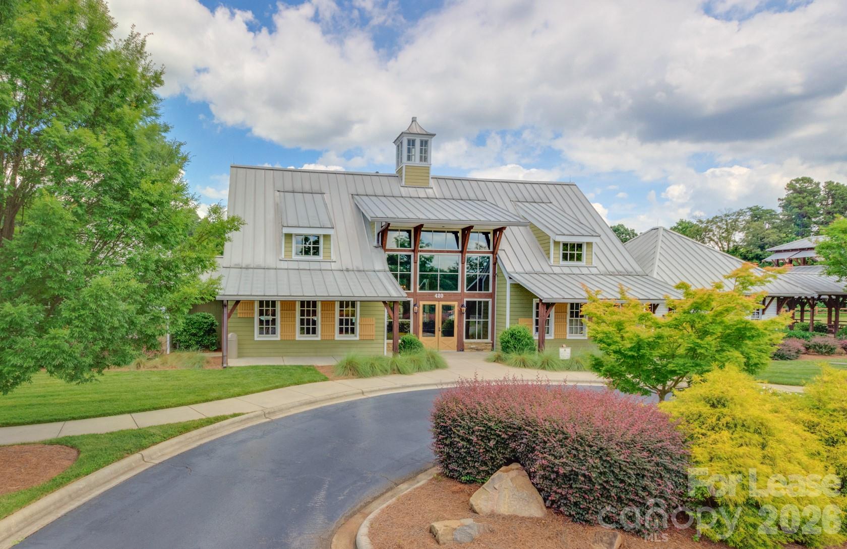 main property photo 43