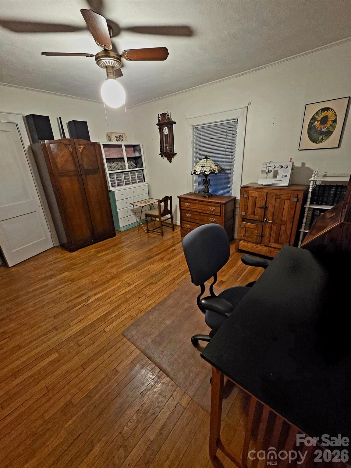 main property photo 42