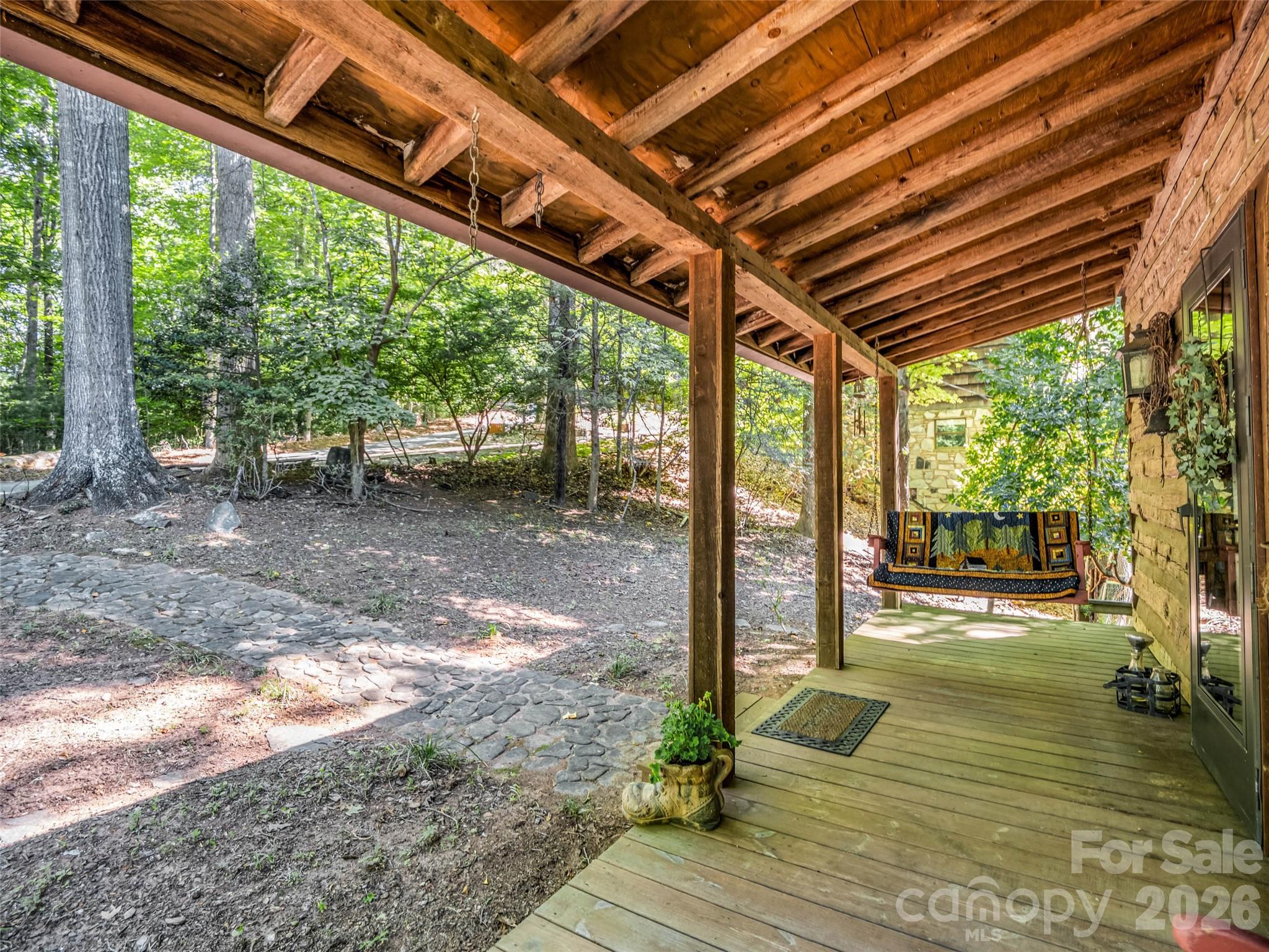 main property photo 11