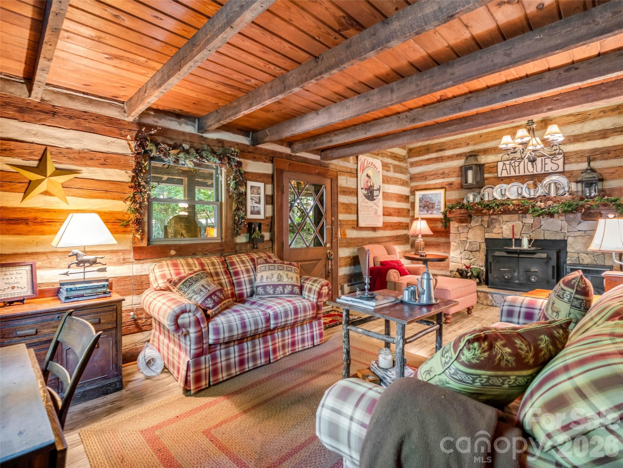 main property photo 14