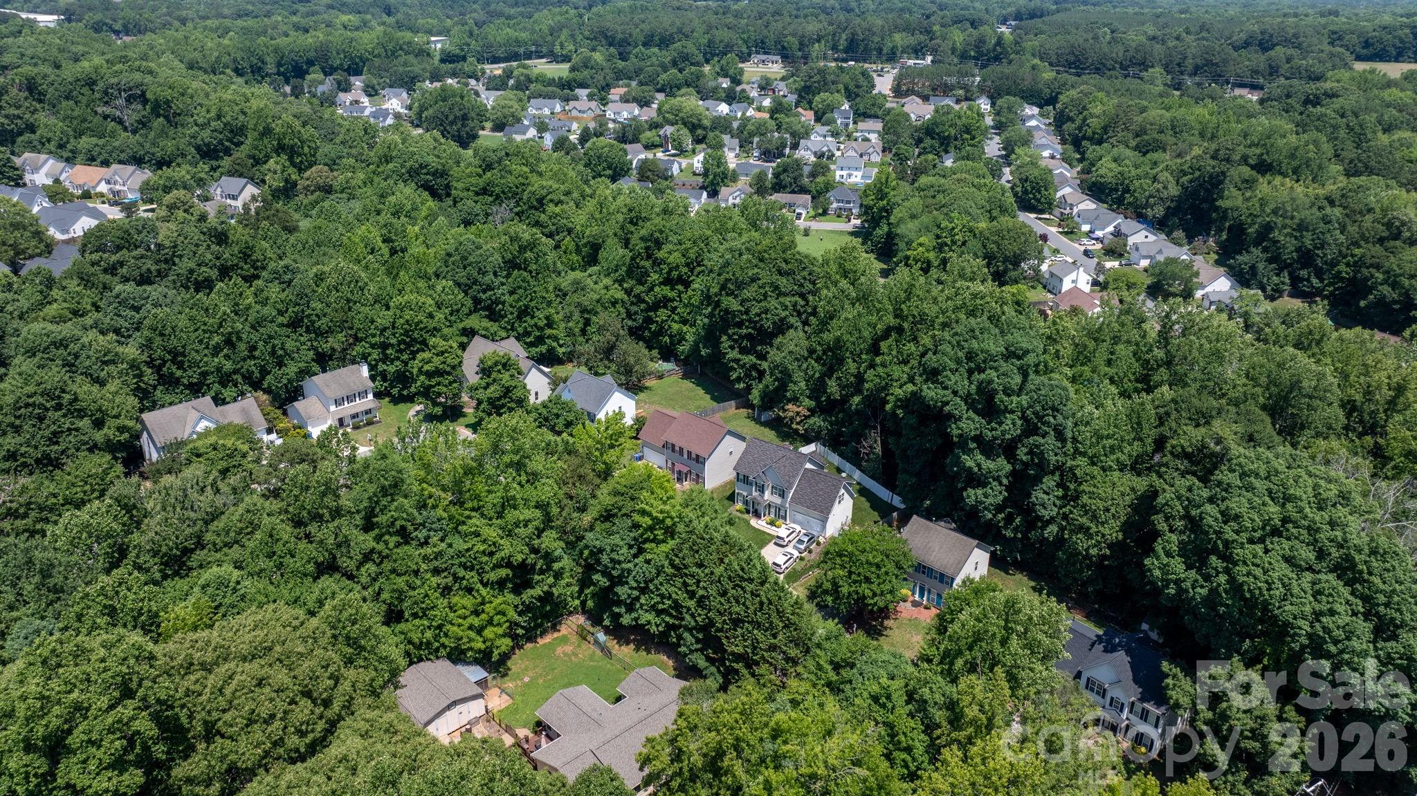 main property photo 28