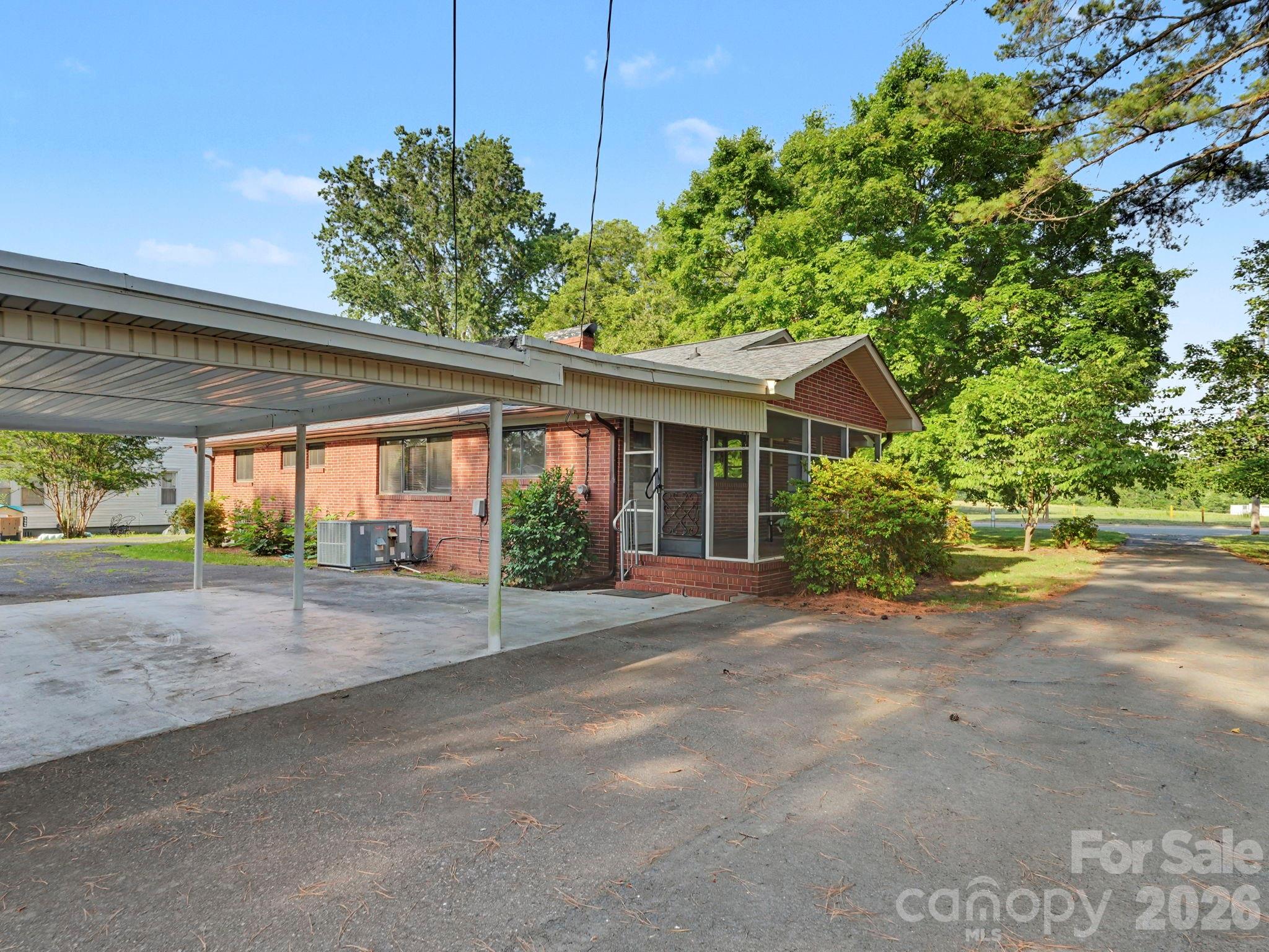 main property photo 46