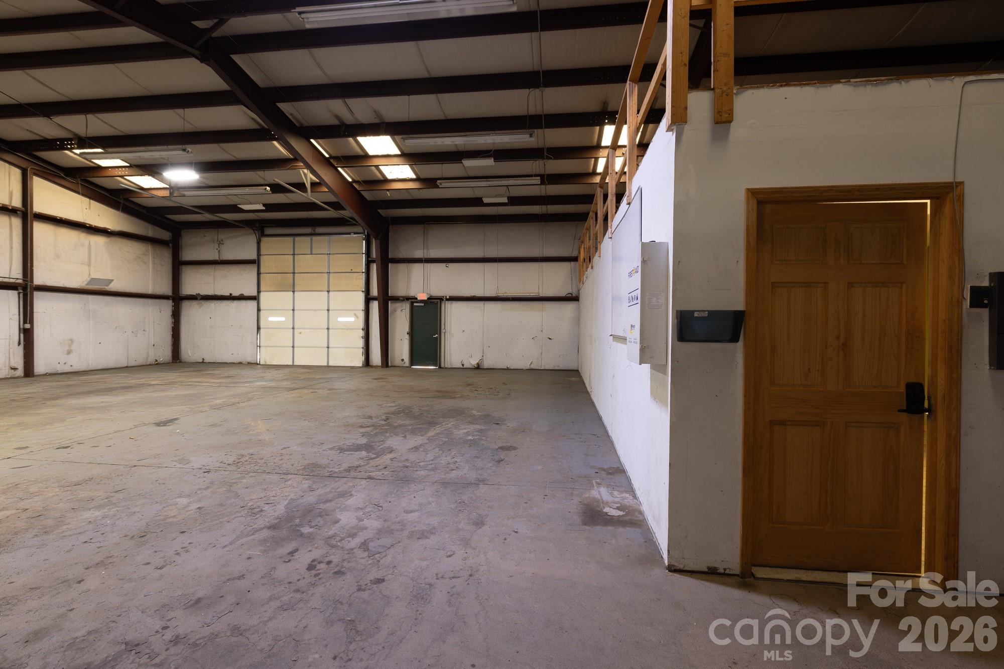 main property photo 19