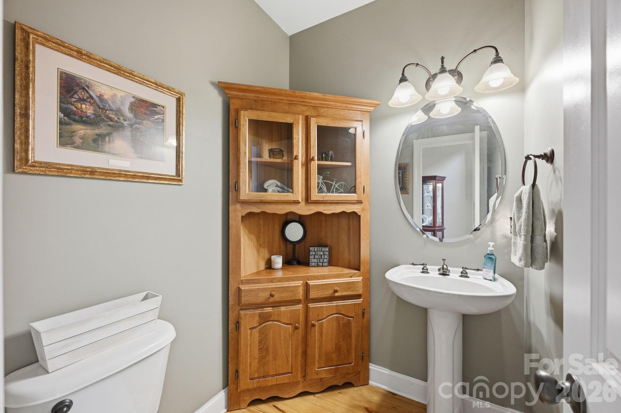 main property photo 13