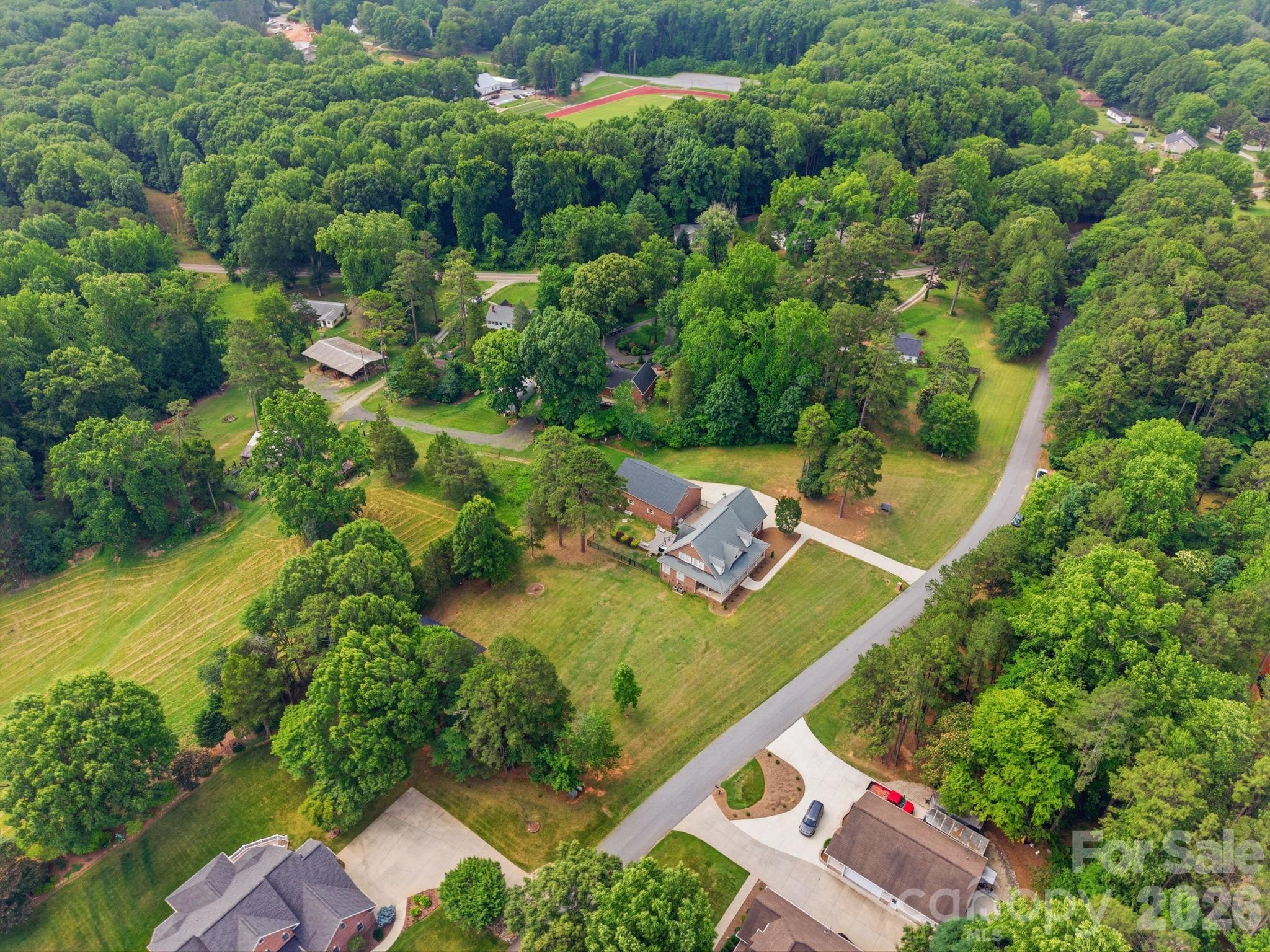 main property photo 47