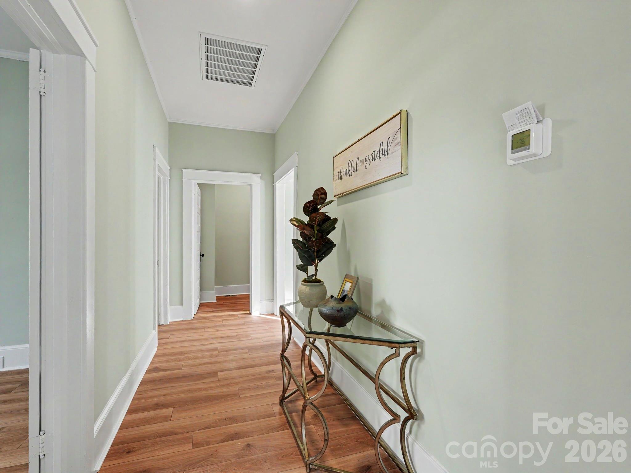 property viewer photo 17