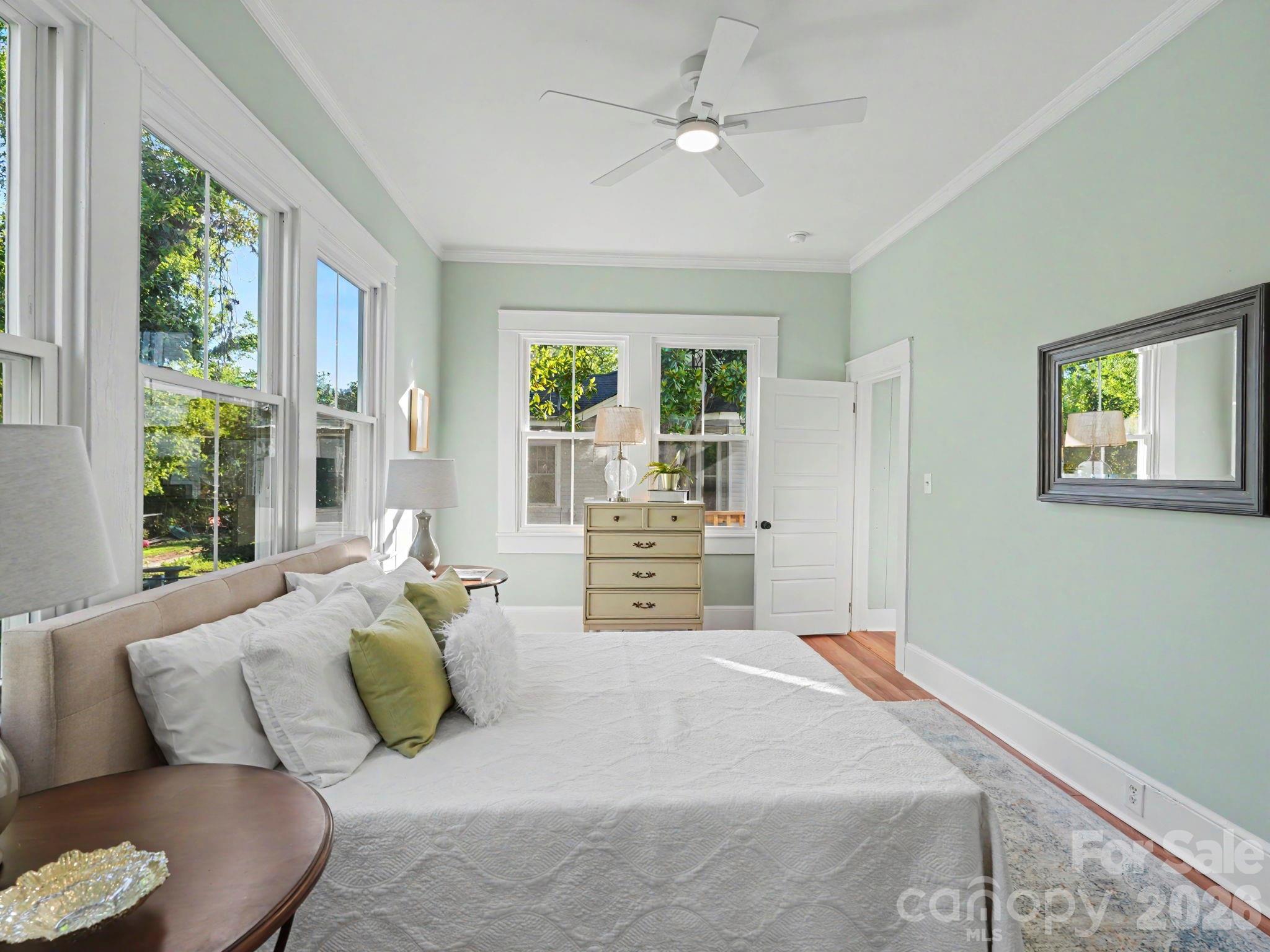 property viewer photo 21