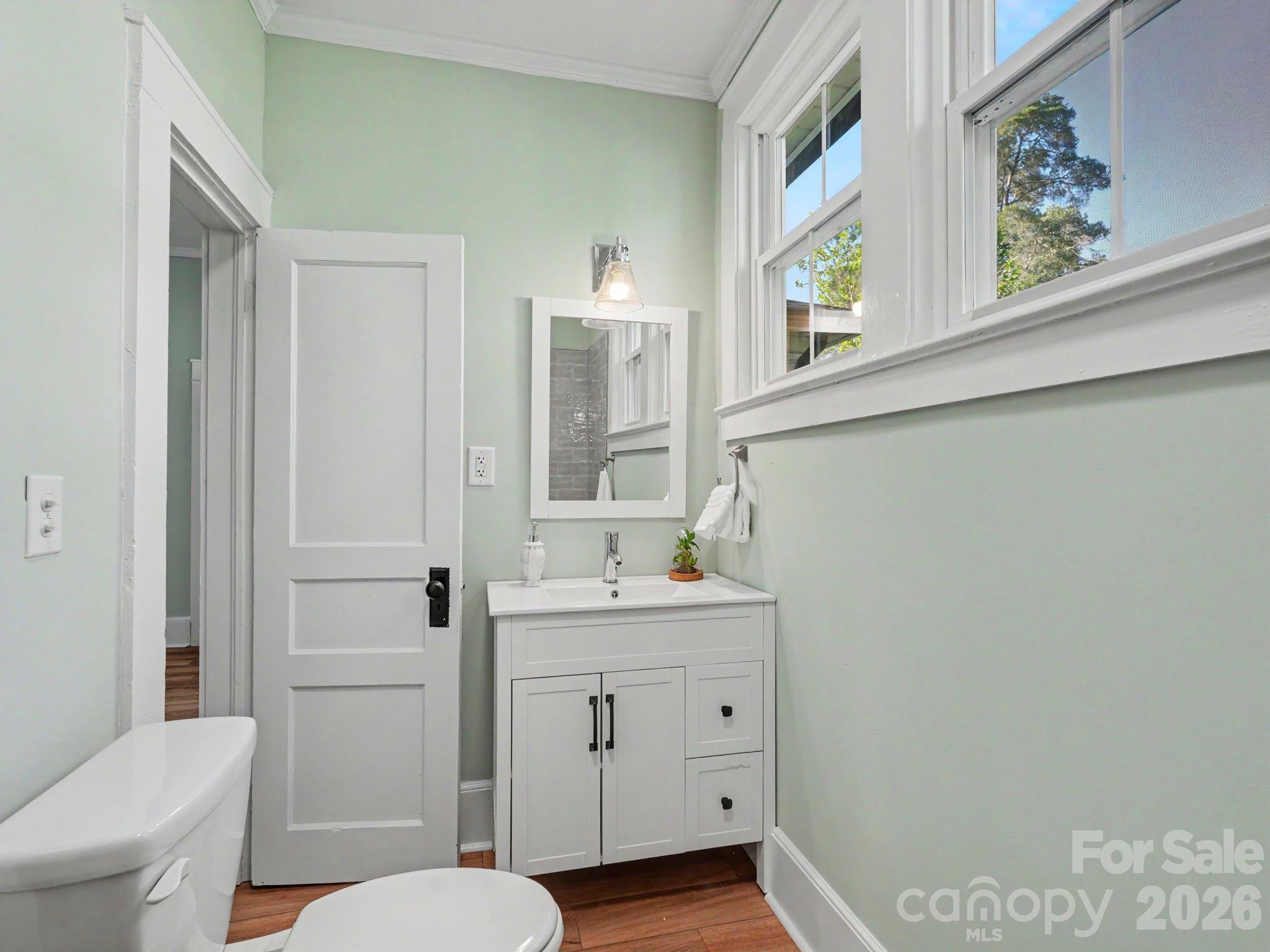 property viewer photo 26