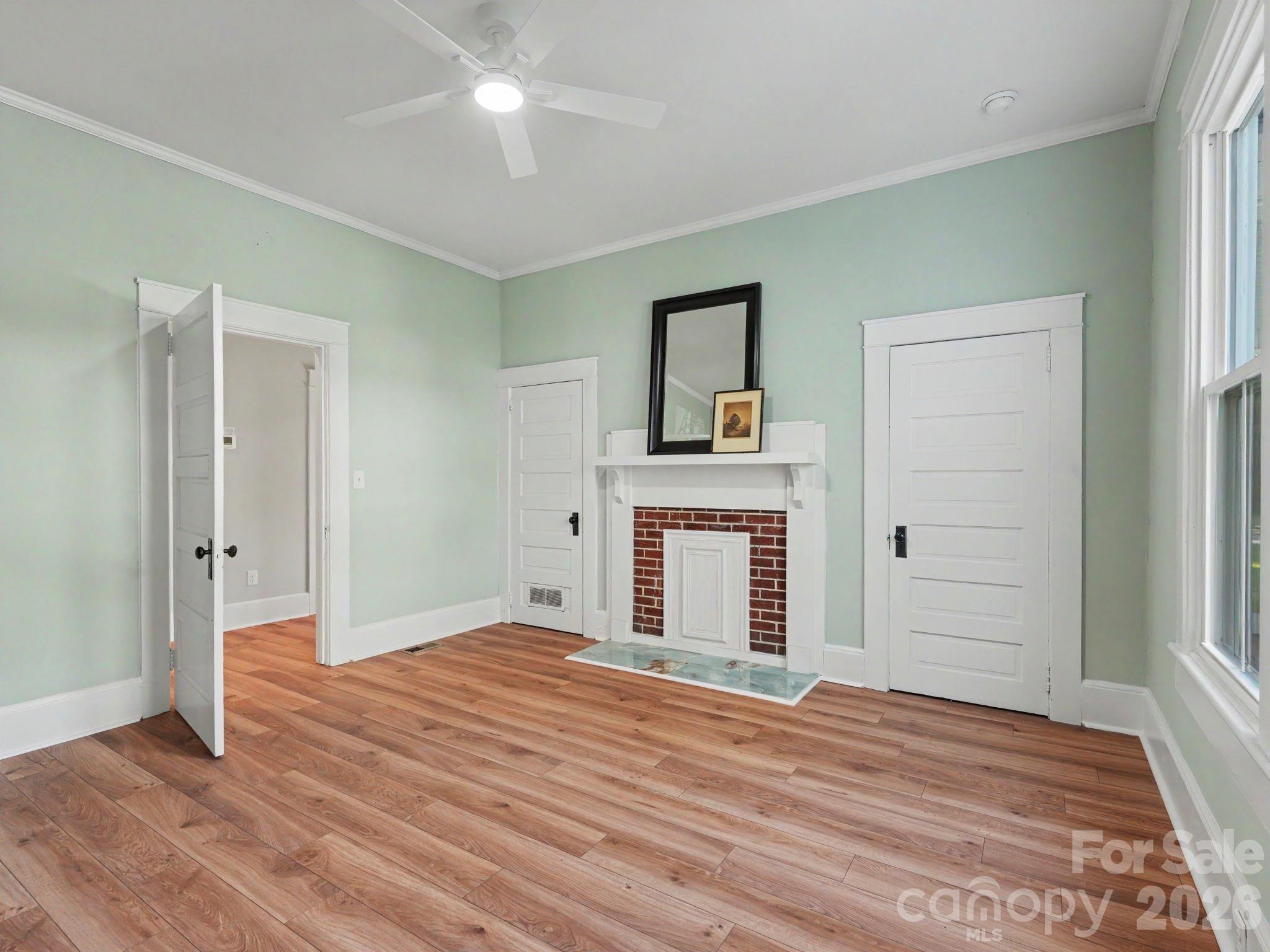 property viewer photo 28