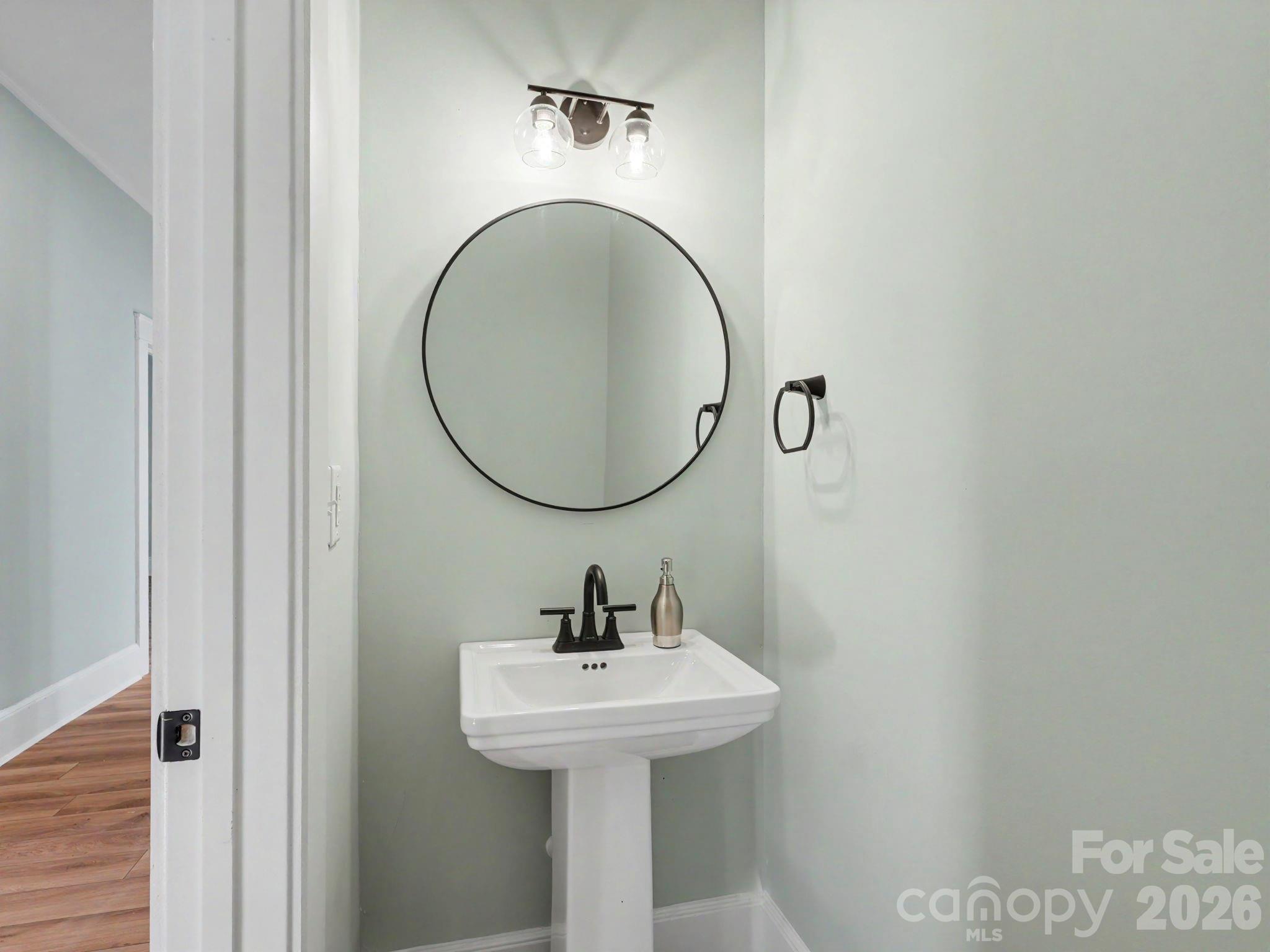 property viewer photo 29