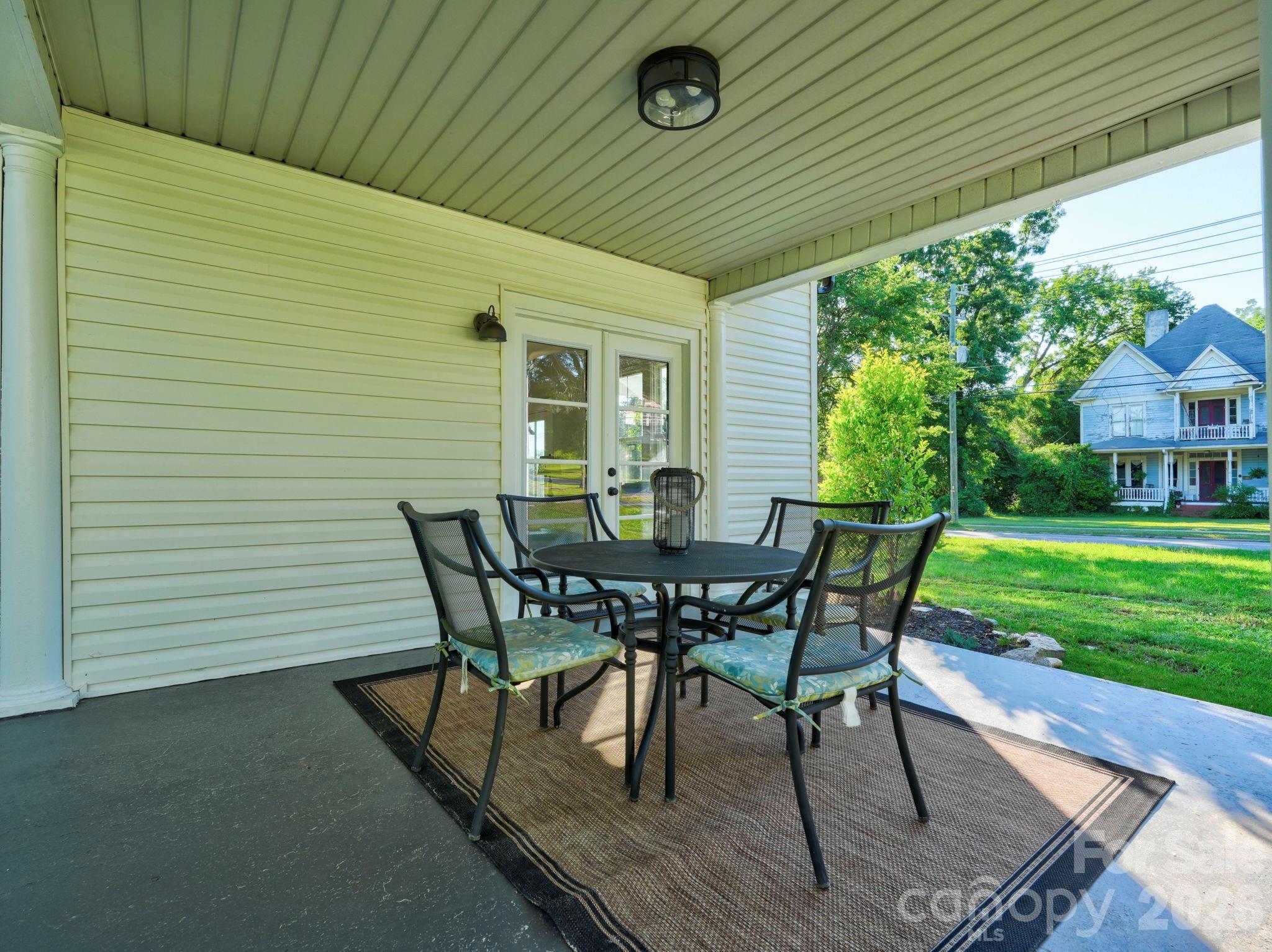 property viewer photo 31