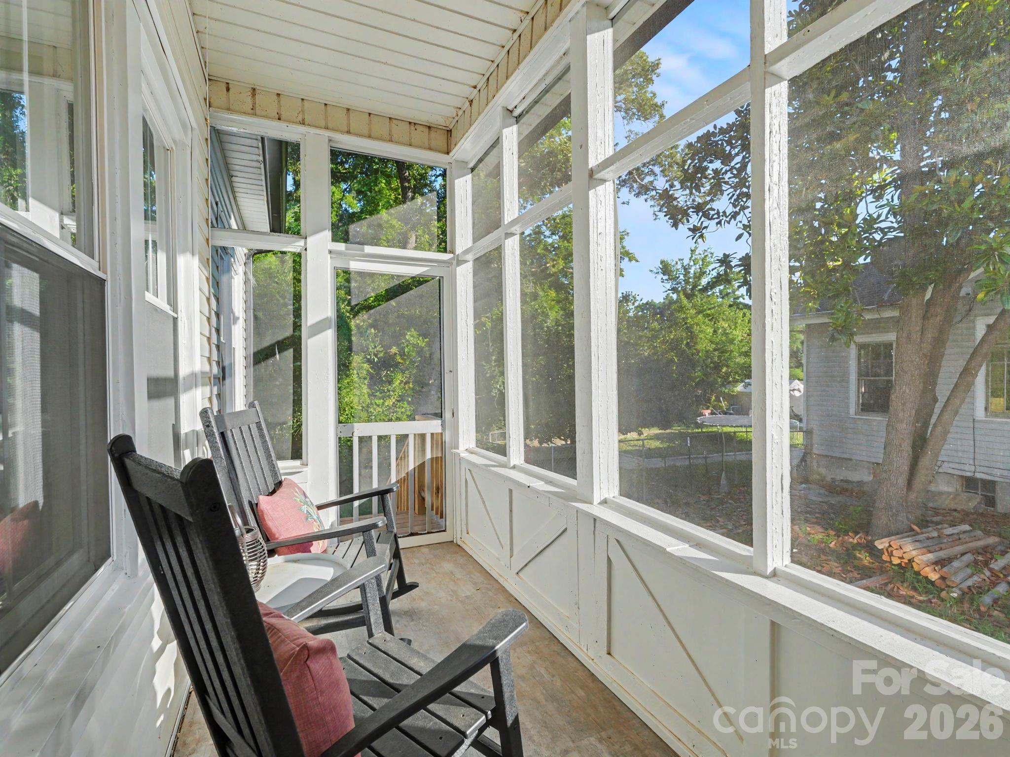 property viewer photo 32