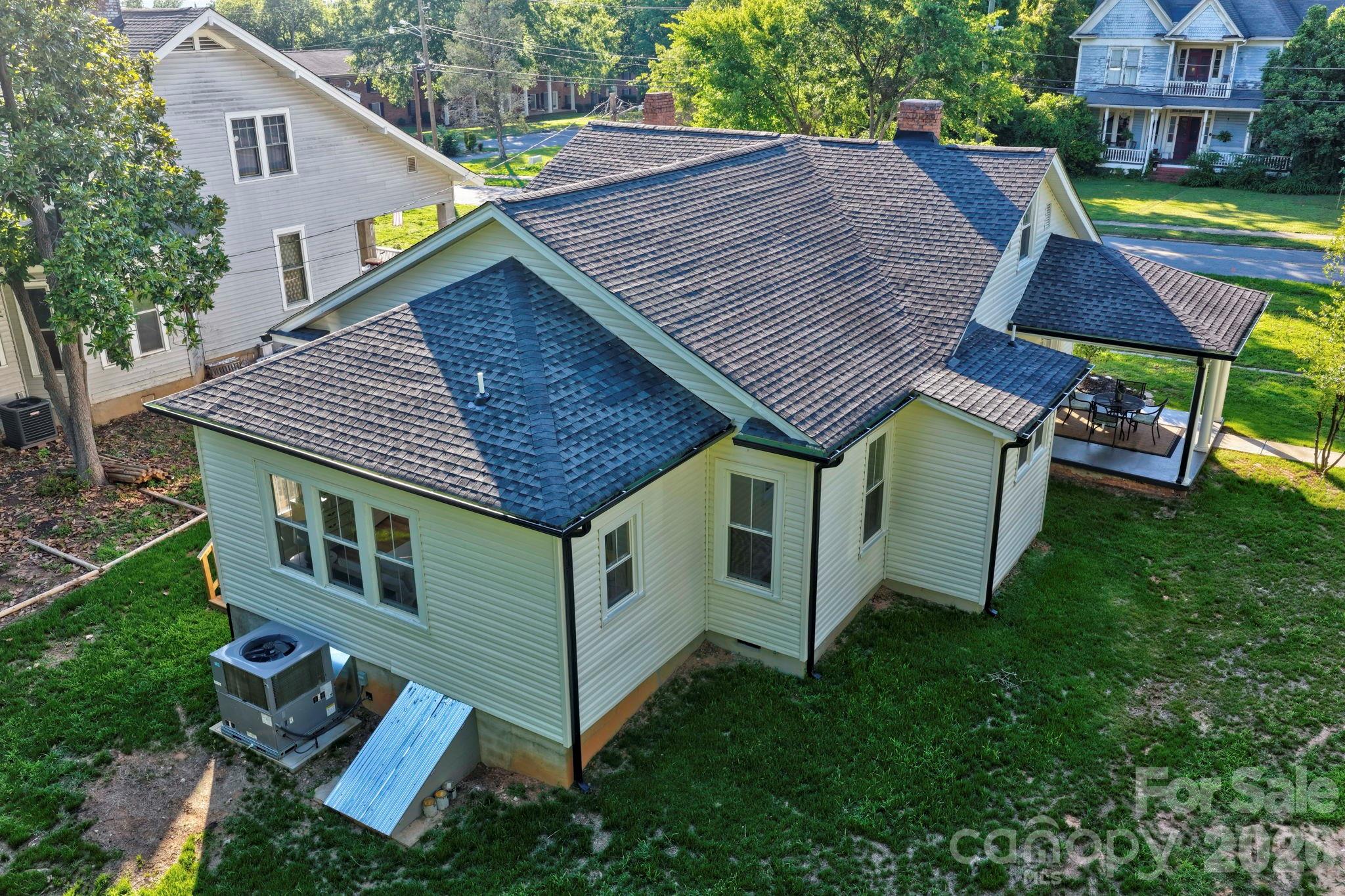 property viewer photo 34